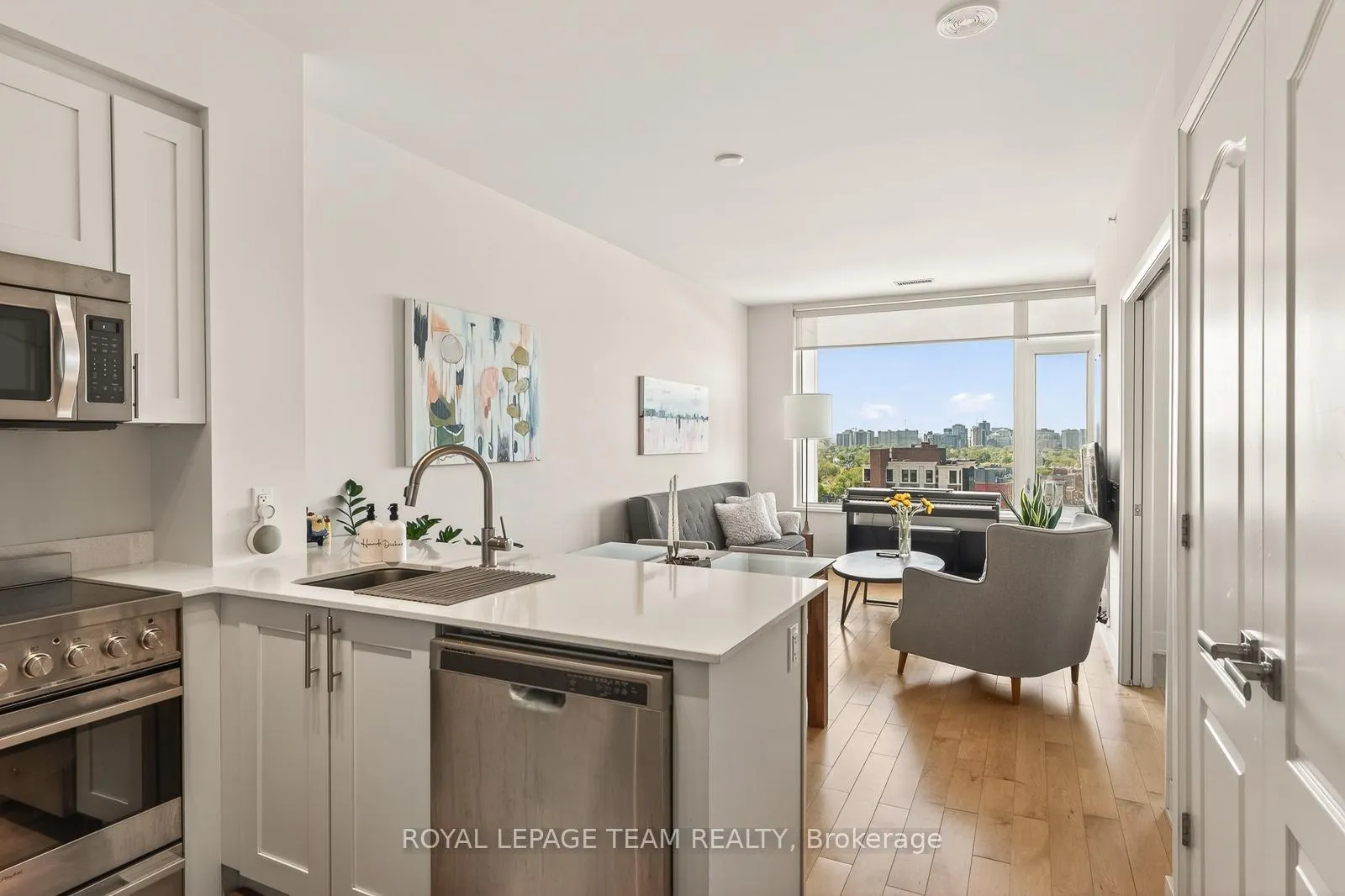Photo 7 of Unit 1504, 1035 Bank Street, Ottawa, Glebe — HOMEH