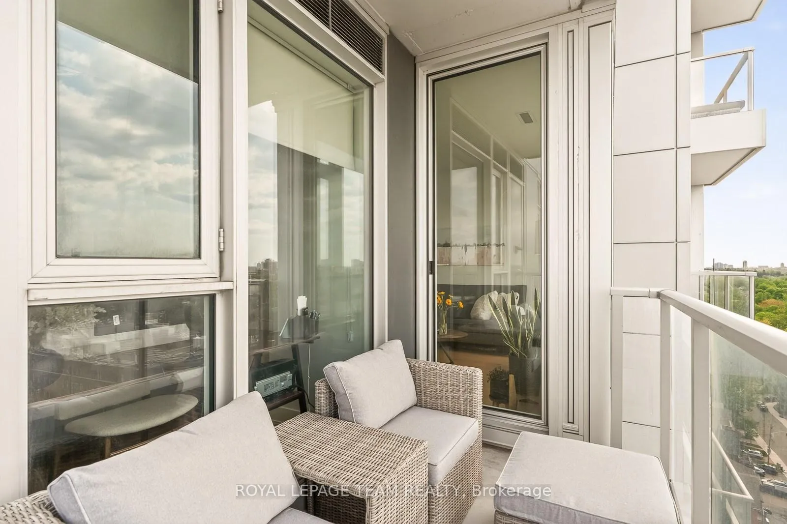 Photo 13 of Unit 1504, 1035 Bank Street, Ottawa, Glebe — HOMEH