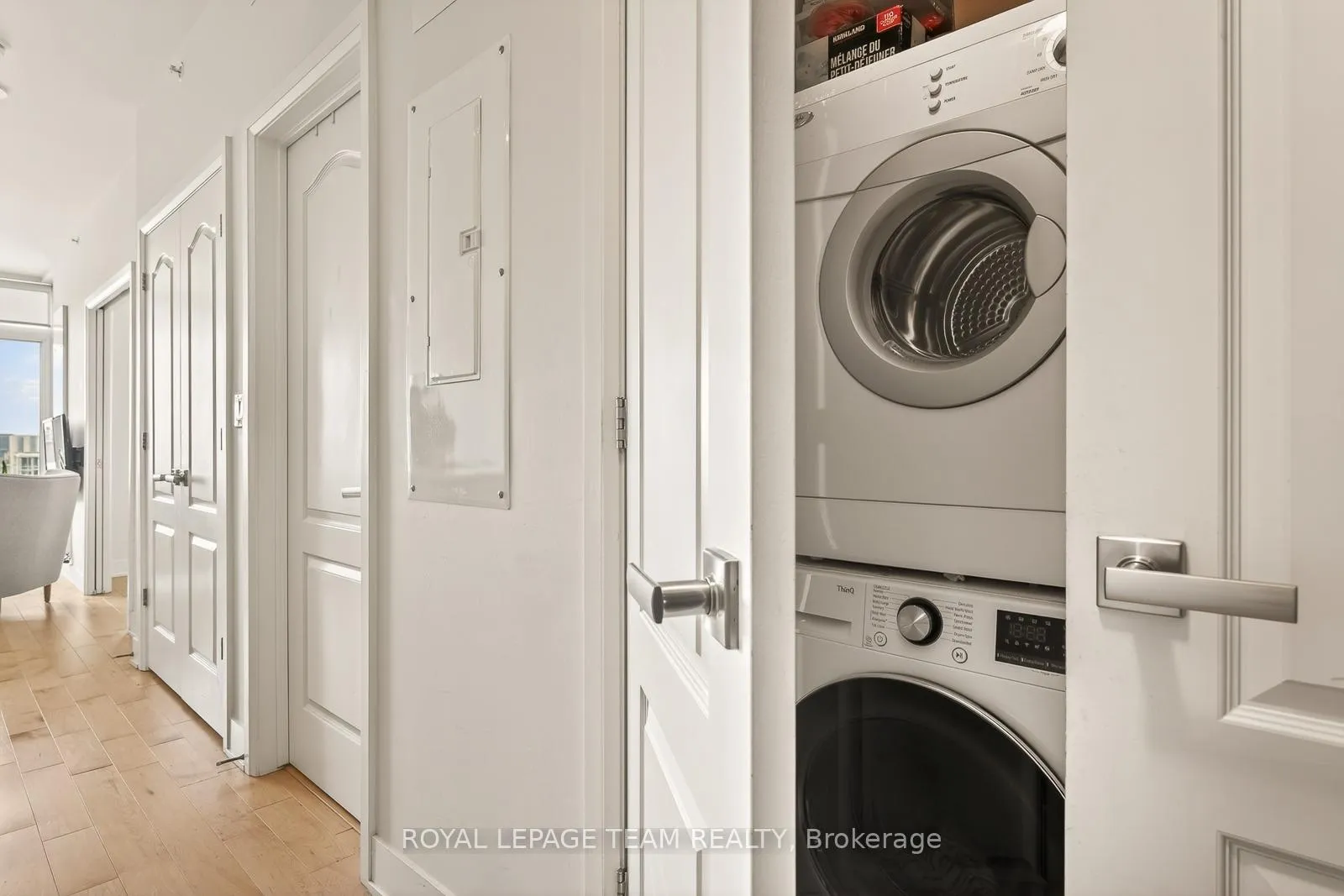 Photo 17 of Unit 1504, 1035 Bank Street, Ottawa, Glebe — HOMEH