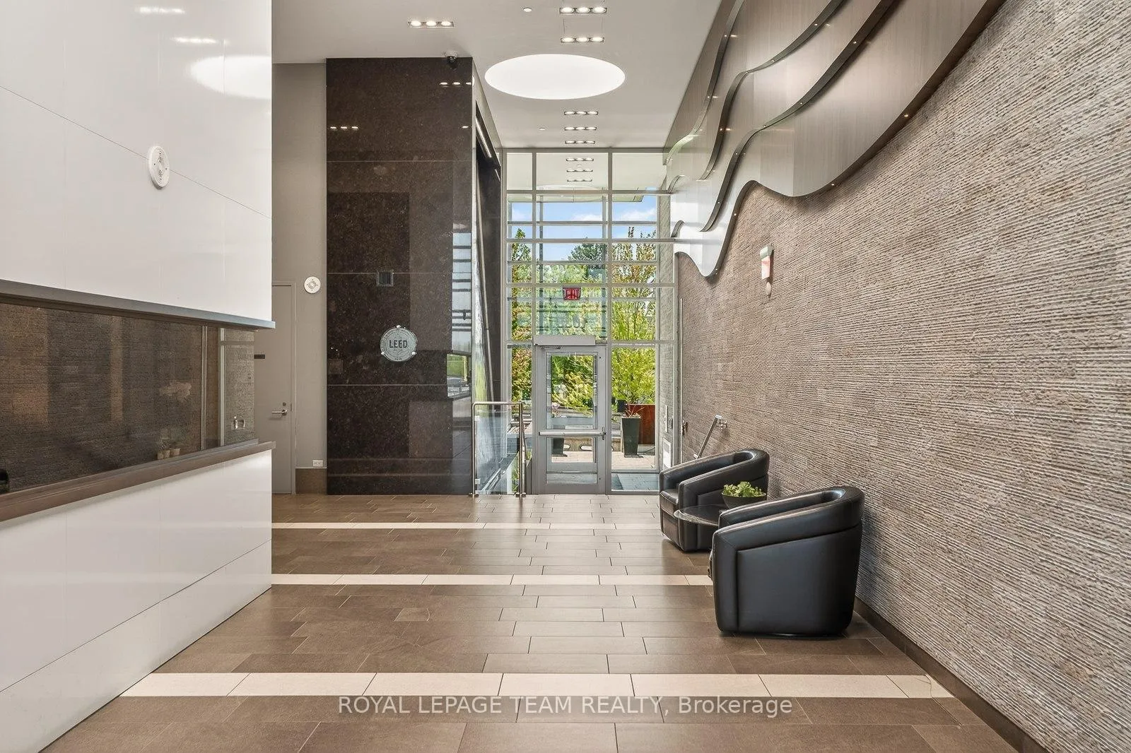 Photo 18 of Unit 1504, 1035 Bank Street, Ottawa, Glebe — HOMEH