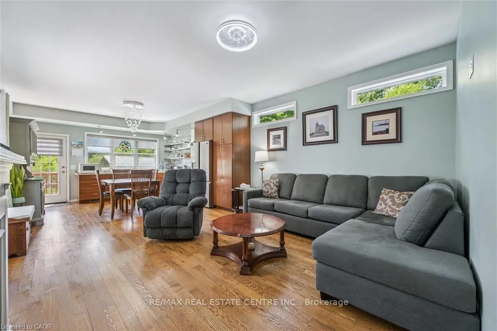Photo 5 of 56 Ash Avenue, Puslinch, Rural Puslinch East — HOMEH