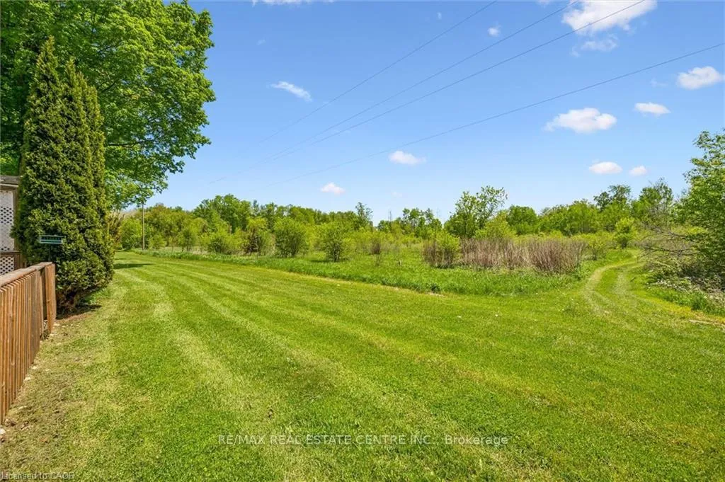 Photo 22 of 56 Ash Avenue, Puslinch, Rural Puslinch East — HOMEH