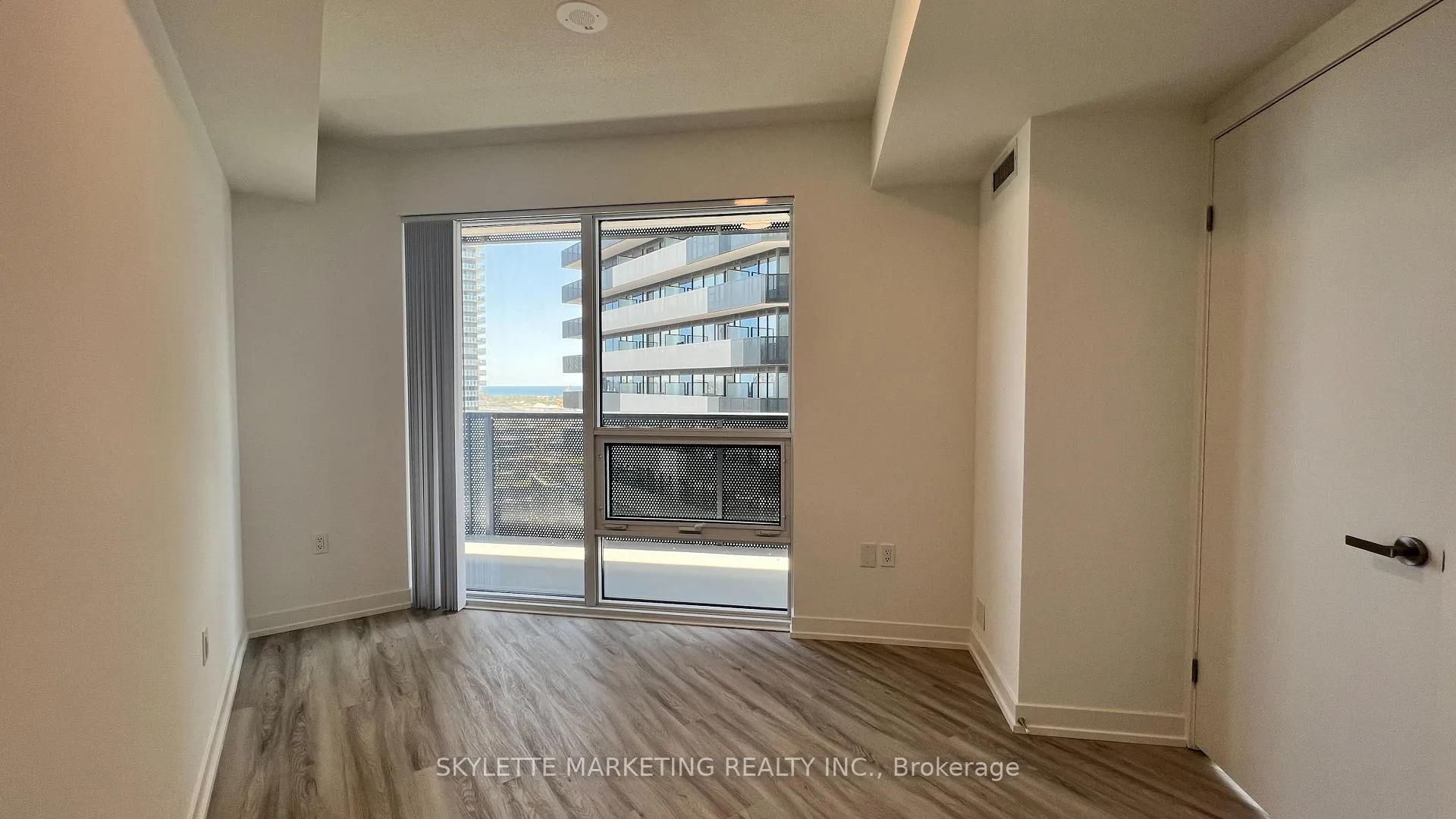 Photo 19 of Unit 3308, 55 Cooper Street, Toronto, Waterfront Communities — HOMEH