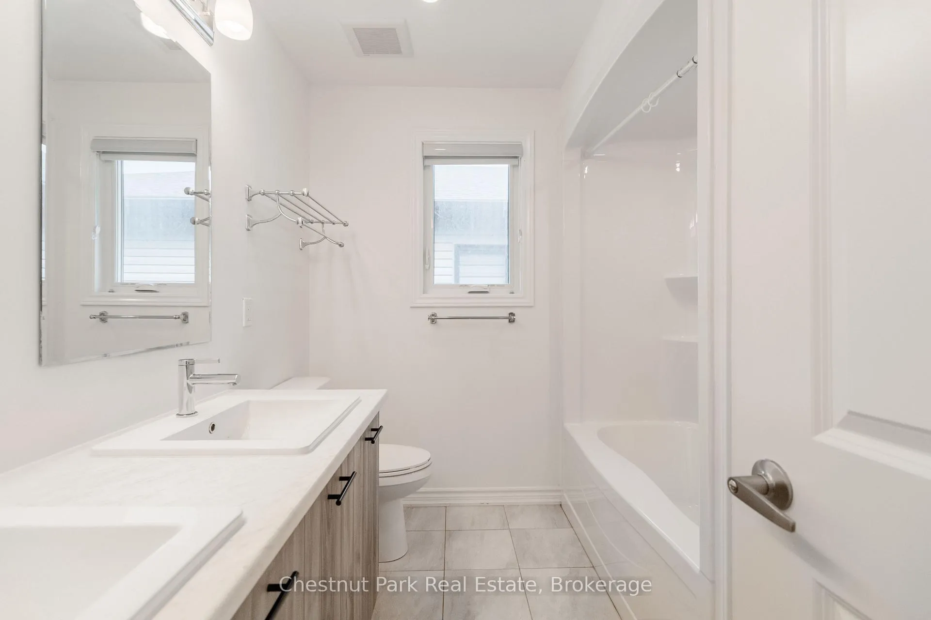 Photo 36 of 112 Sebastian Street, Blue Mountains — HOMEH