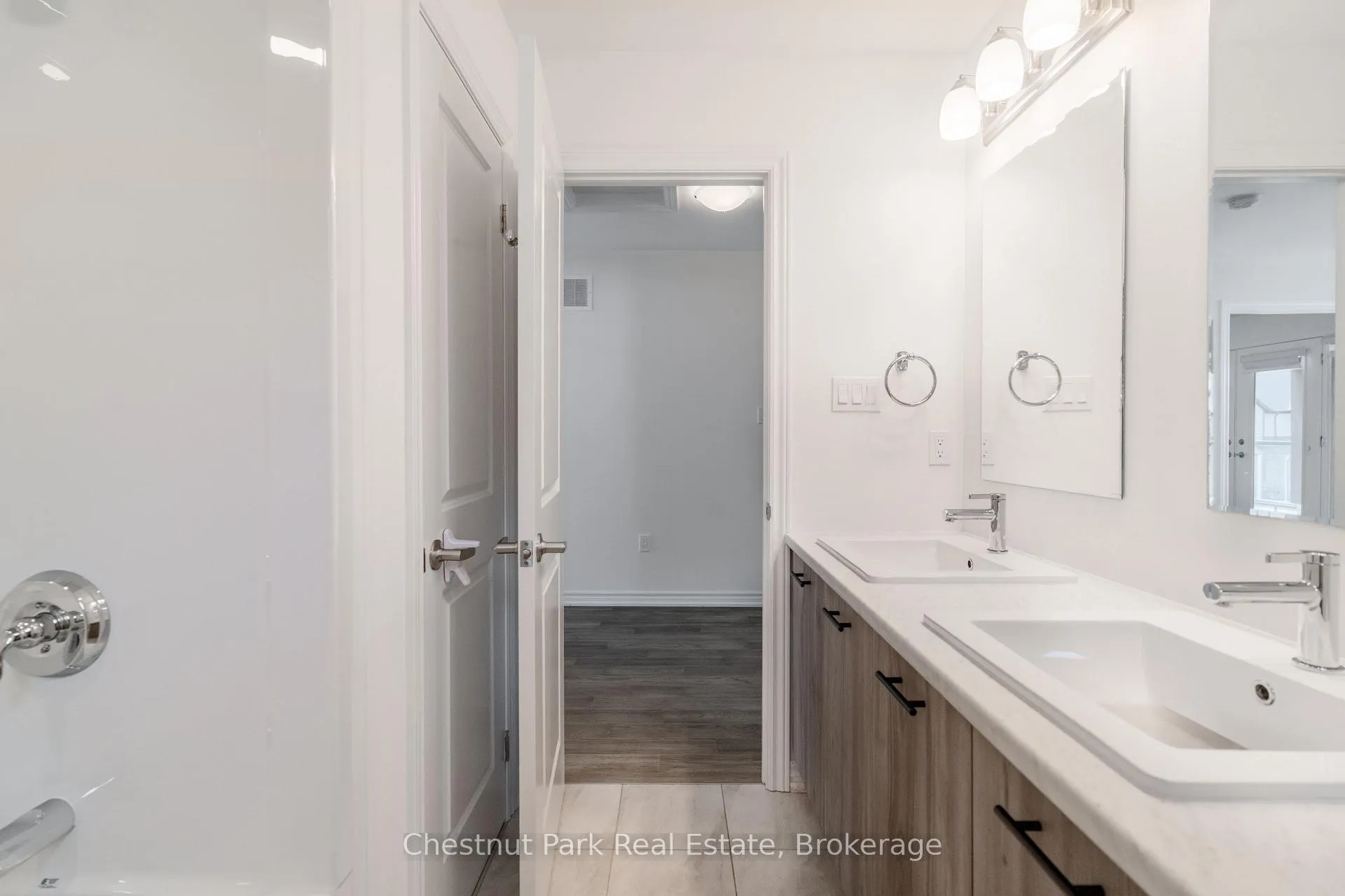 Photo 37 of 112 Sebastian Street, Blue Mountains — HOMEH