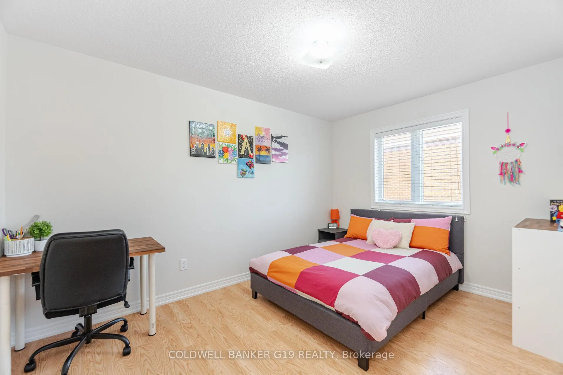 Photo 26 of 43 Midcrest Circle, Brampton, Credit Valley — HOMEH