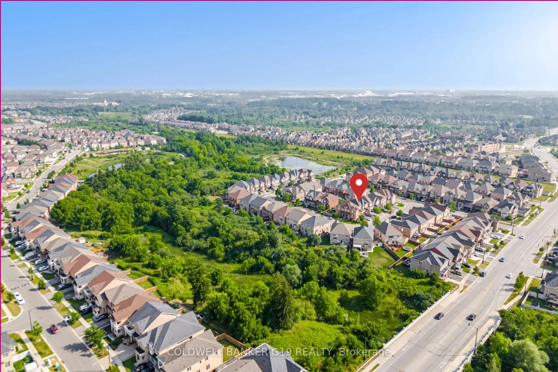 Photo 32 of 43 Midcrest Circle, Brampton, Credit Valley — HOMEH