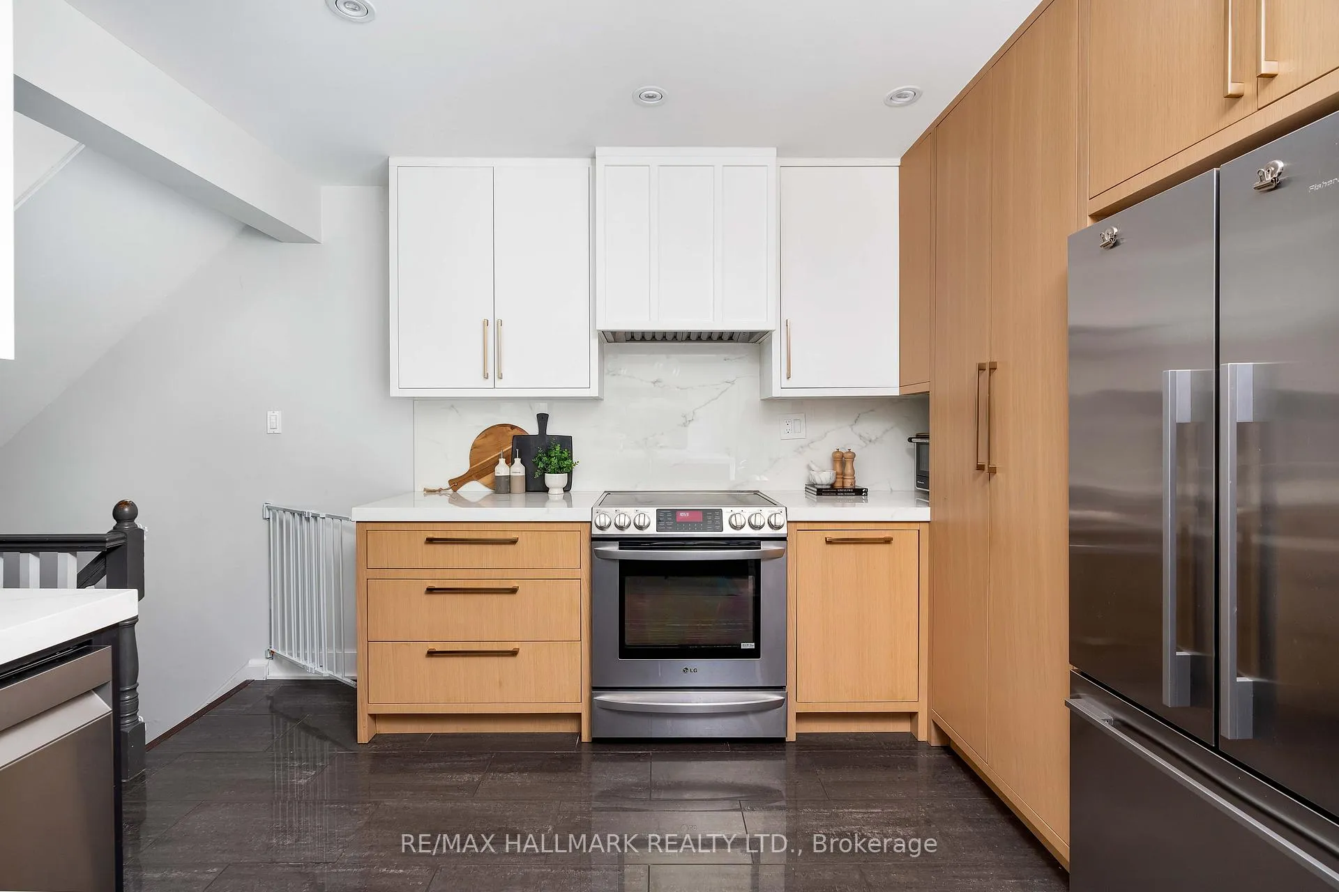 Photo 15 of 274 Gowan Avenue, Toronto, Danforth Village-East York — HOMEH