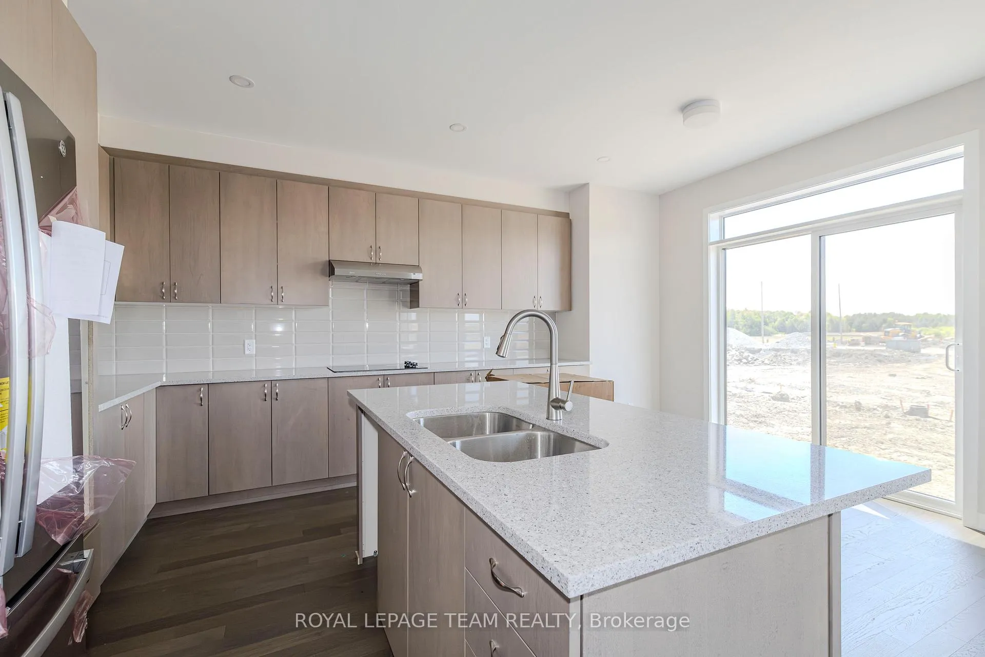 Photo 28 of 475 Meynell Road E, Ottawa, Goulbourn Twp From Franktown Rd/South To Rideau — HOMEH