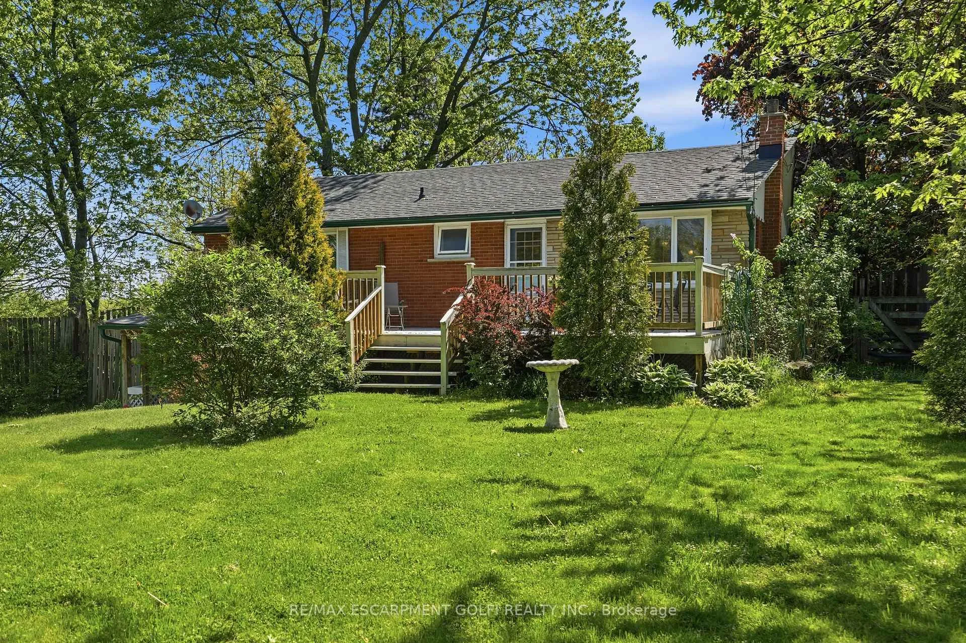 Photo 1 of 227 Glancaster Road, Hamilton, Villages of Glancaster — HOMEH