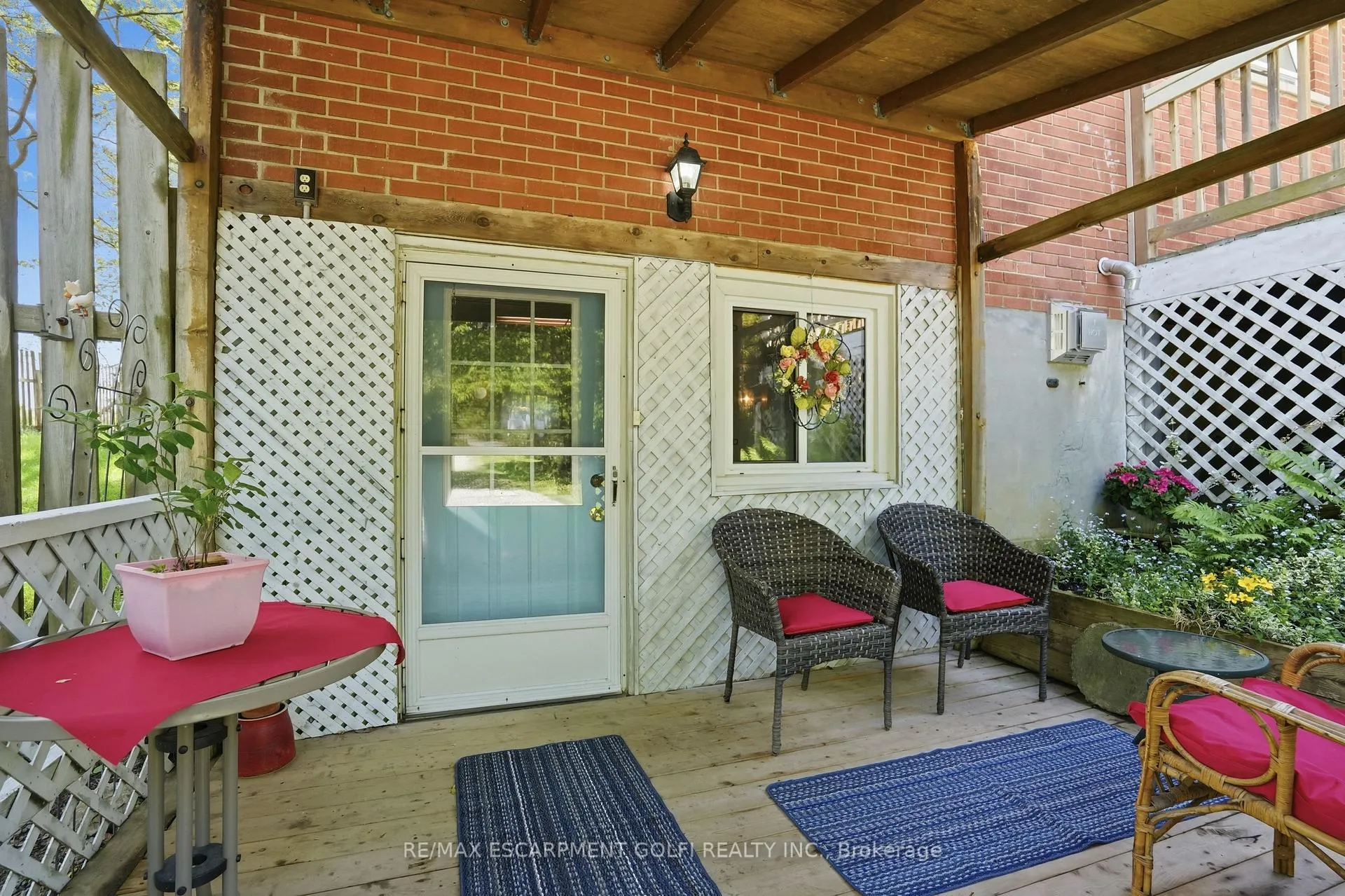 Photo 21 of 227 Glancaster Road, Hamilton, Villages of Glancaster — HOMEH