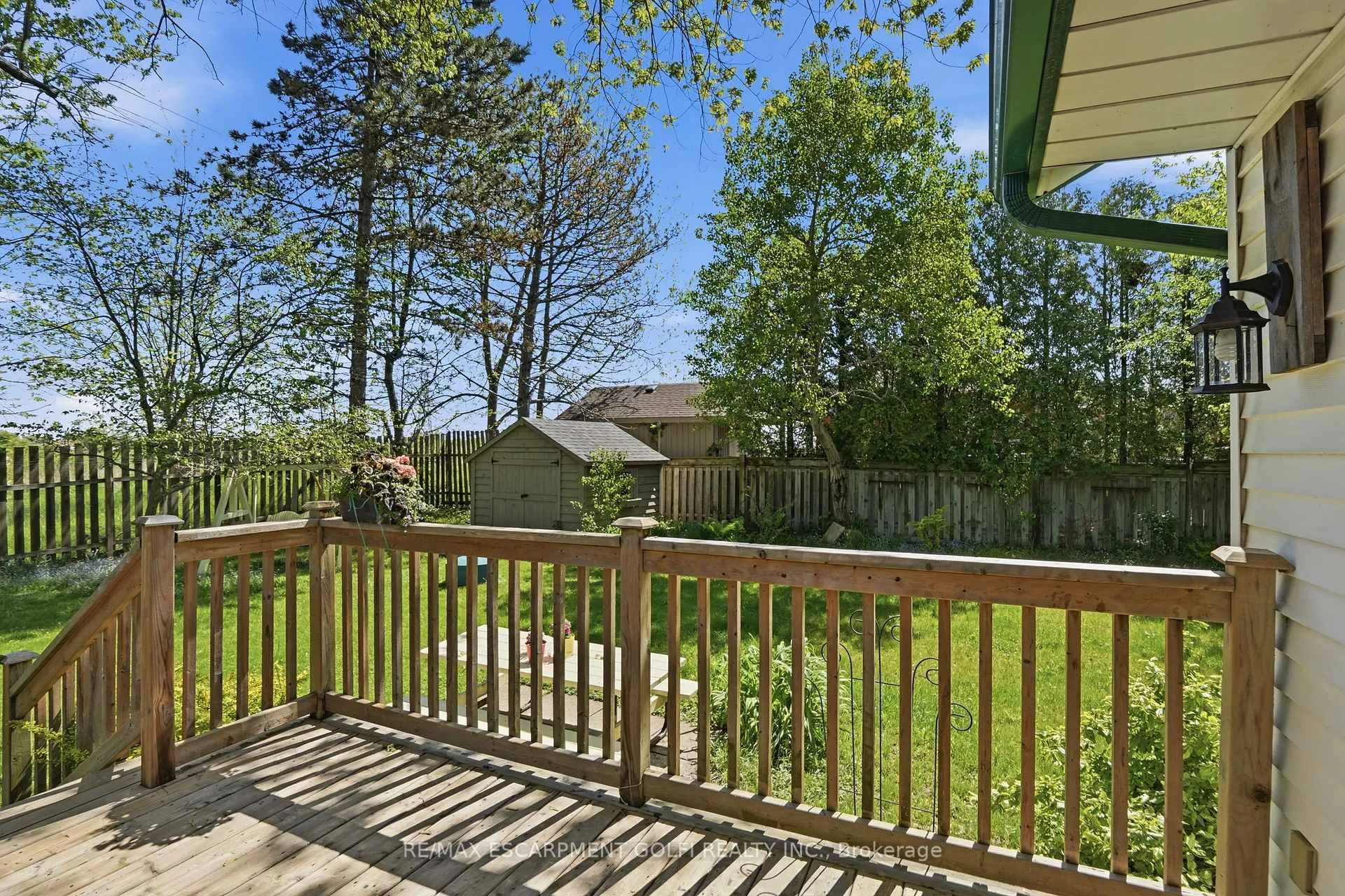 Photo 32 of 227 Glancaster Road, Hamilton, Villages of Glancaster — HOMEH