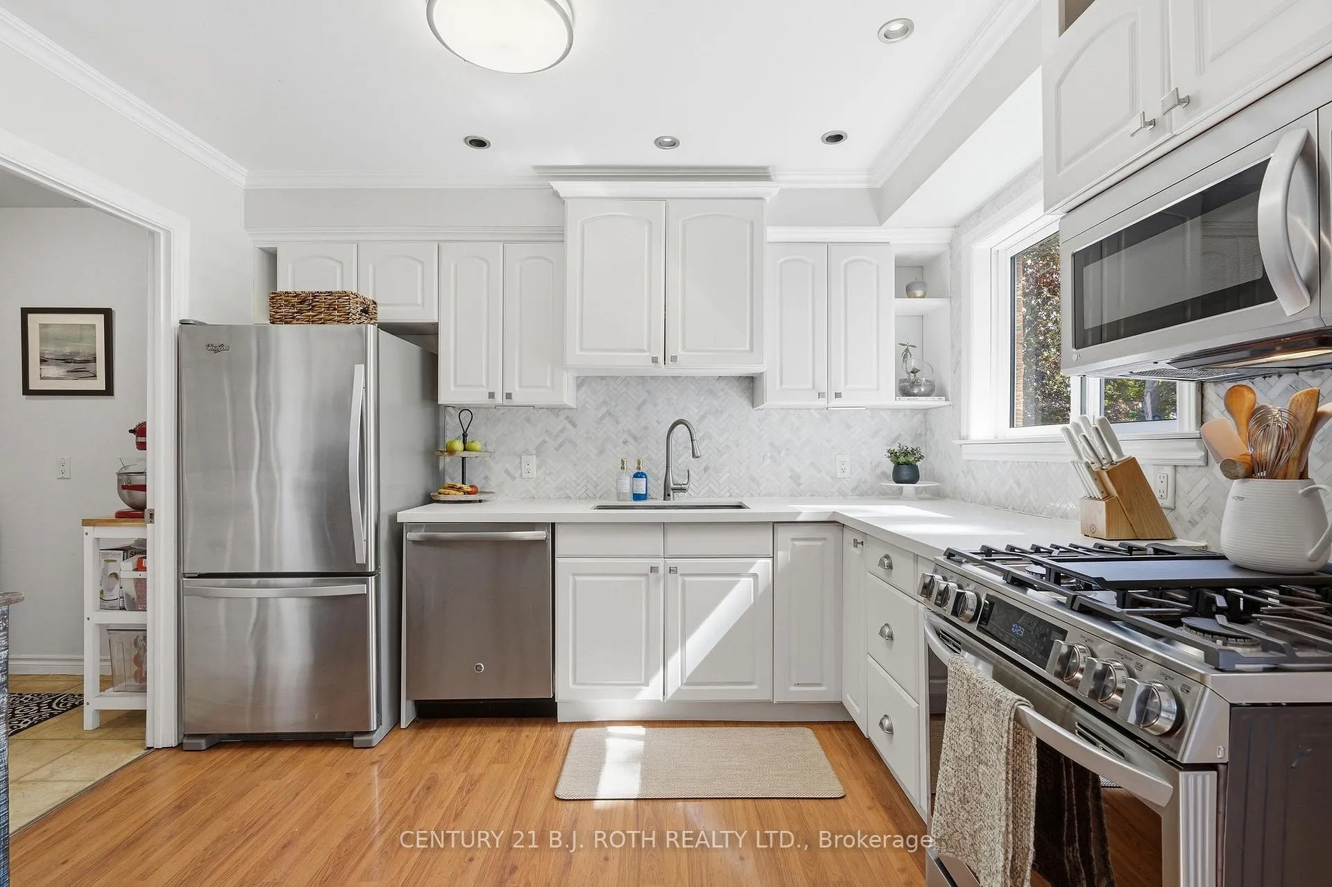 Photo 7 of Unit 7, 237 Steel Street, Barrie, Codrington — HOMEH