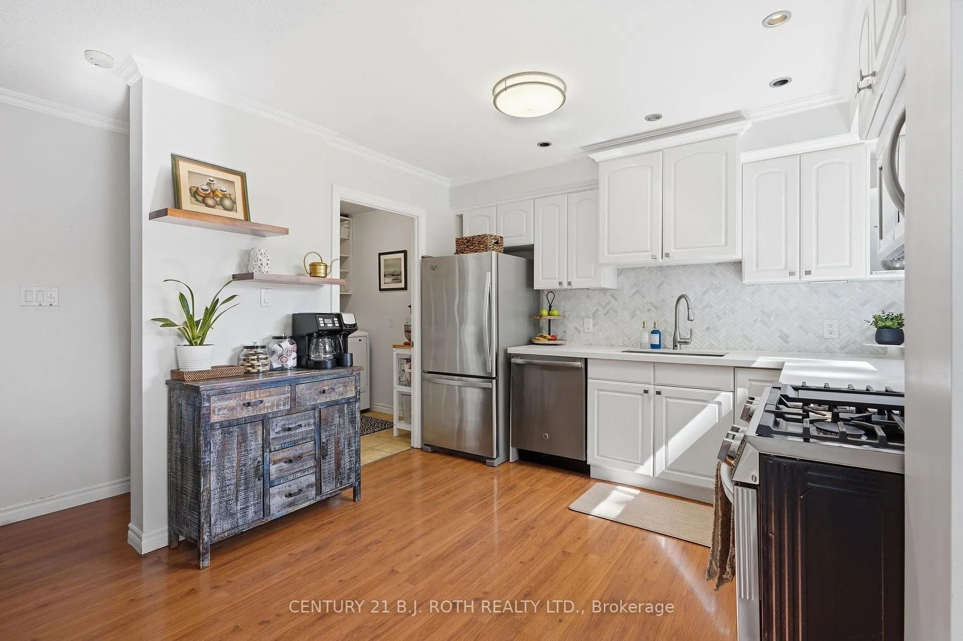 Photo 8 of Unit 7, 237 Steel Street, Barrie, Codrington — HOMEH