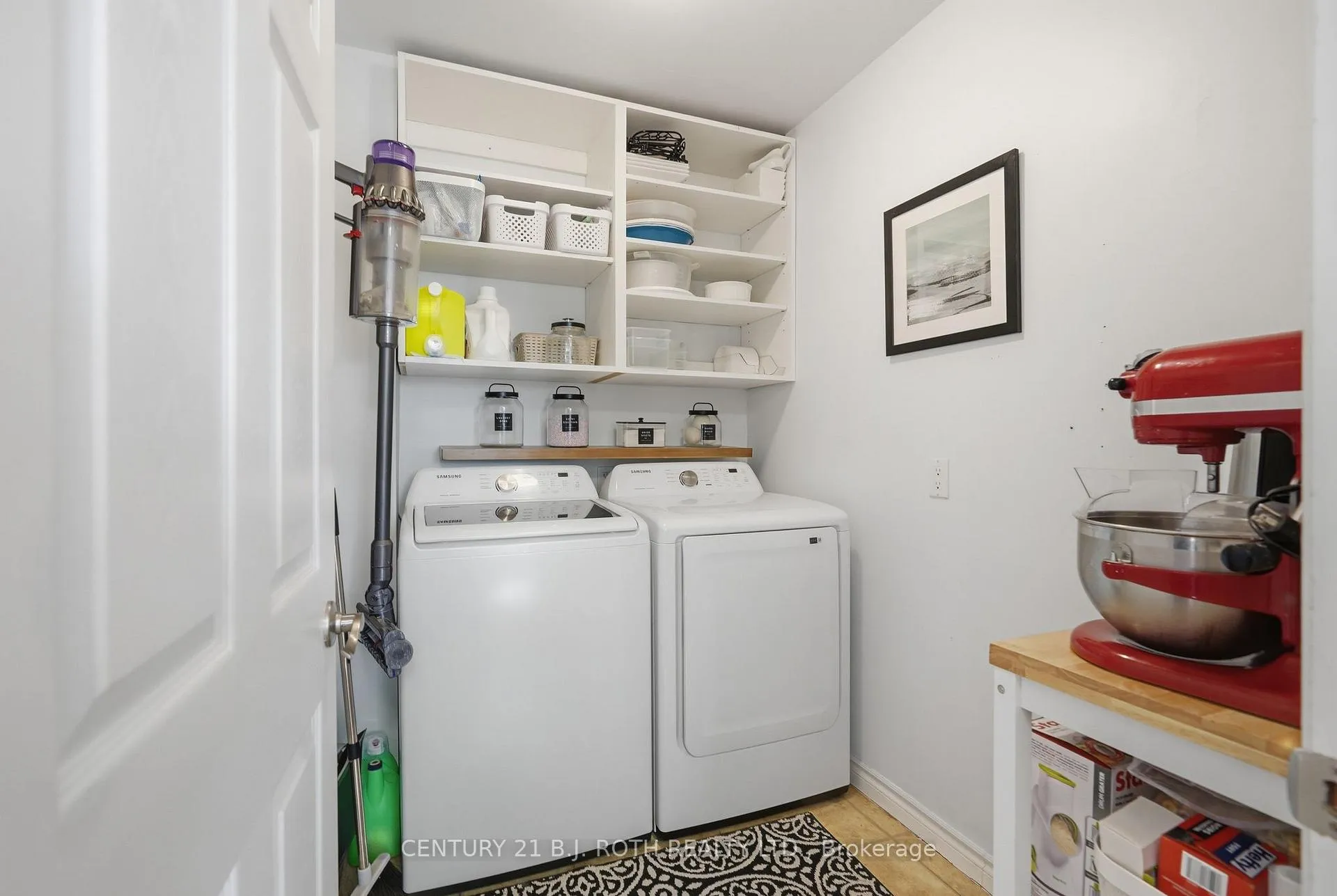 Photo 13 of Unit 7, 237 Steel Street, Barrie, Codrington — HOMEH
