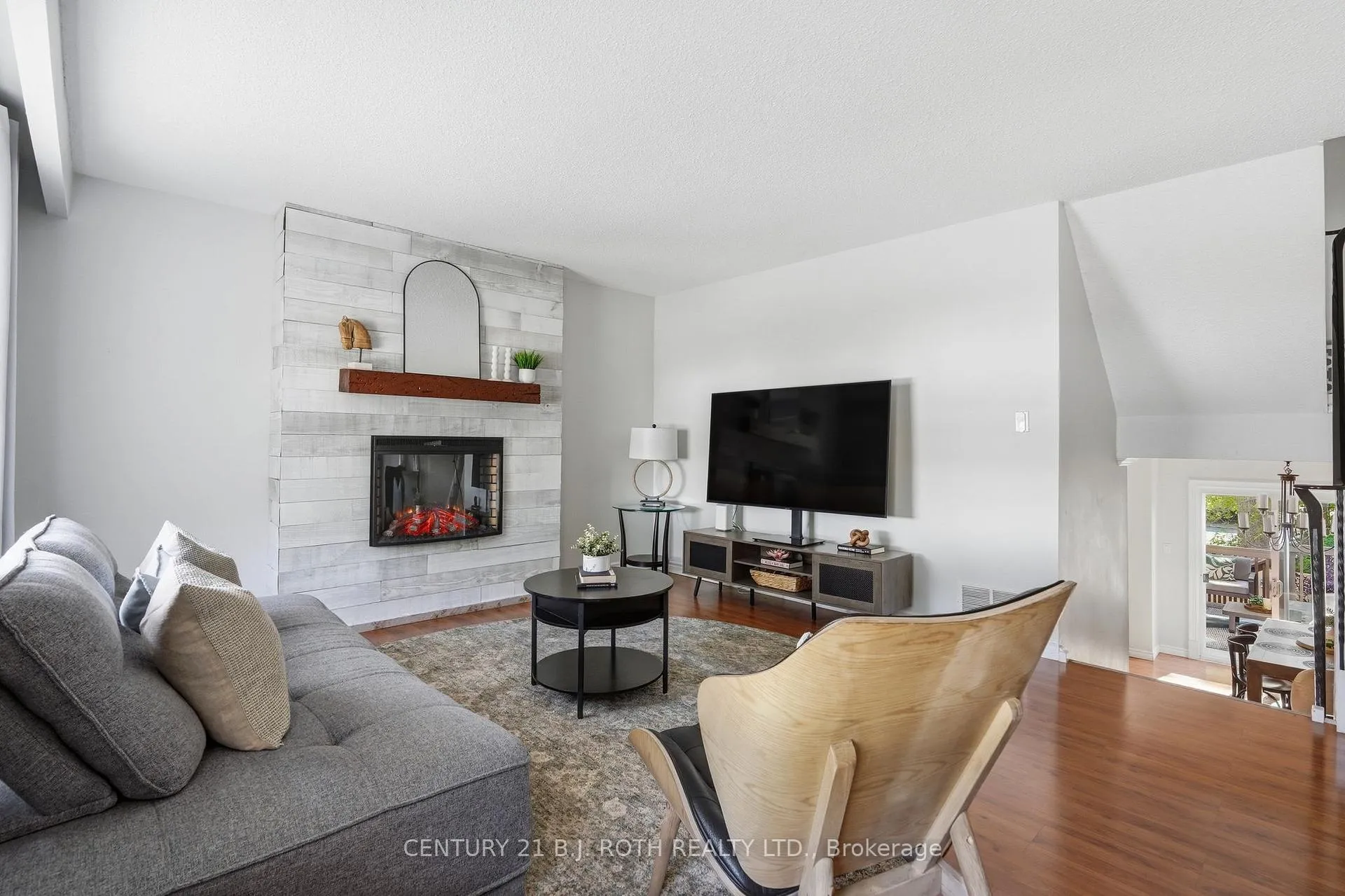 Photo 17 of Unit 7, 237 Steel Street, Barrie, Codrington — HOMEH
