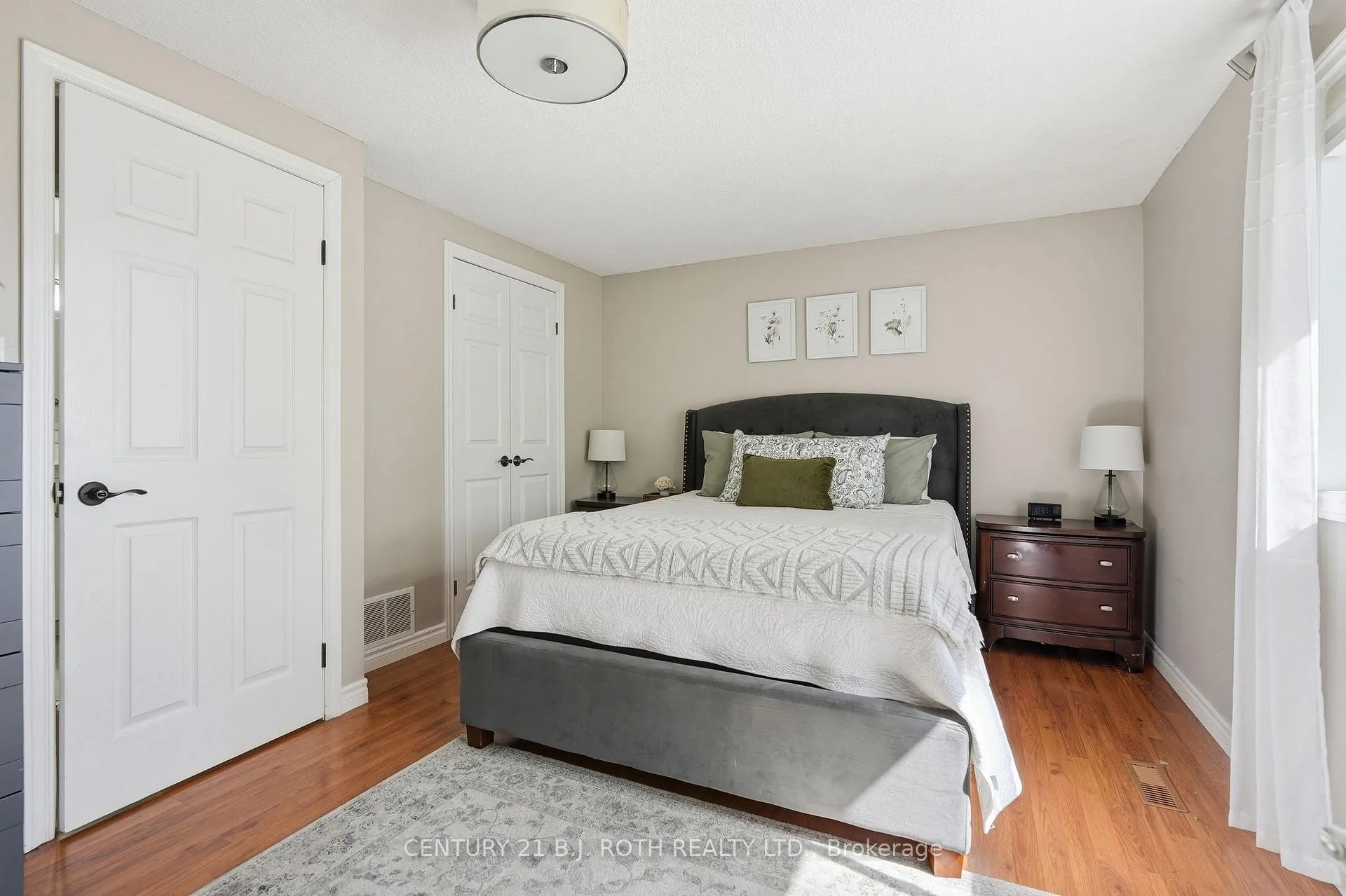 Photo 21 of Unit 7, 237 Steel Street, Barrie, Codrington — HOMEH