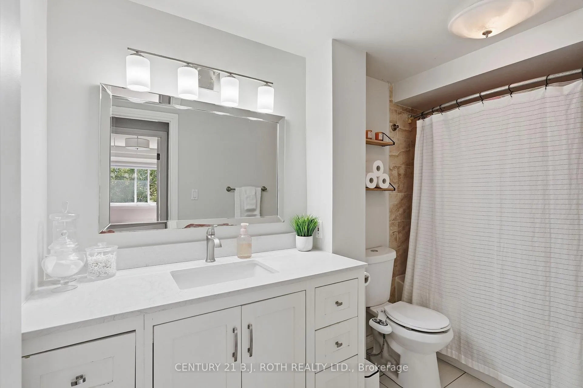 Photo 23 of Unit 7, 237 Steel Street, Barrie, Codrington — HOMEH