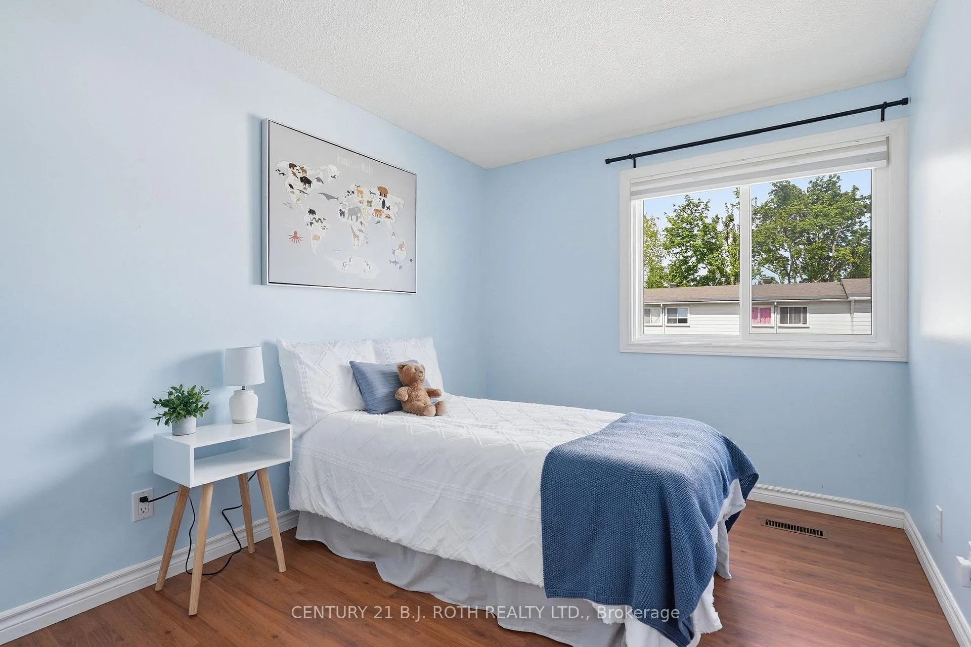 Photo 27 of Unit 7, 237 Steel Street, Barrie, Codrington — HOMEH
