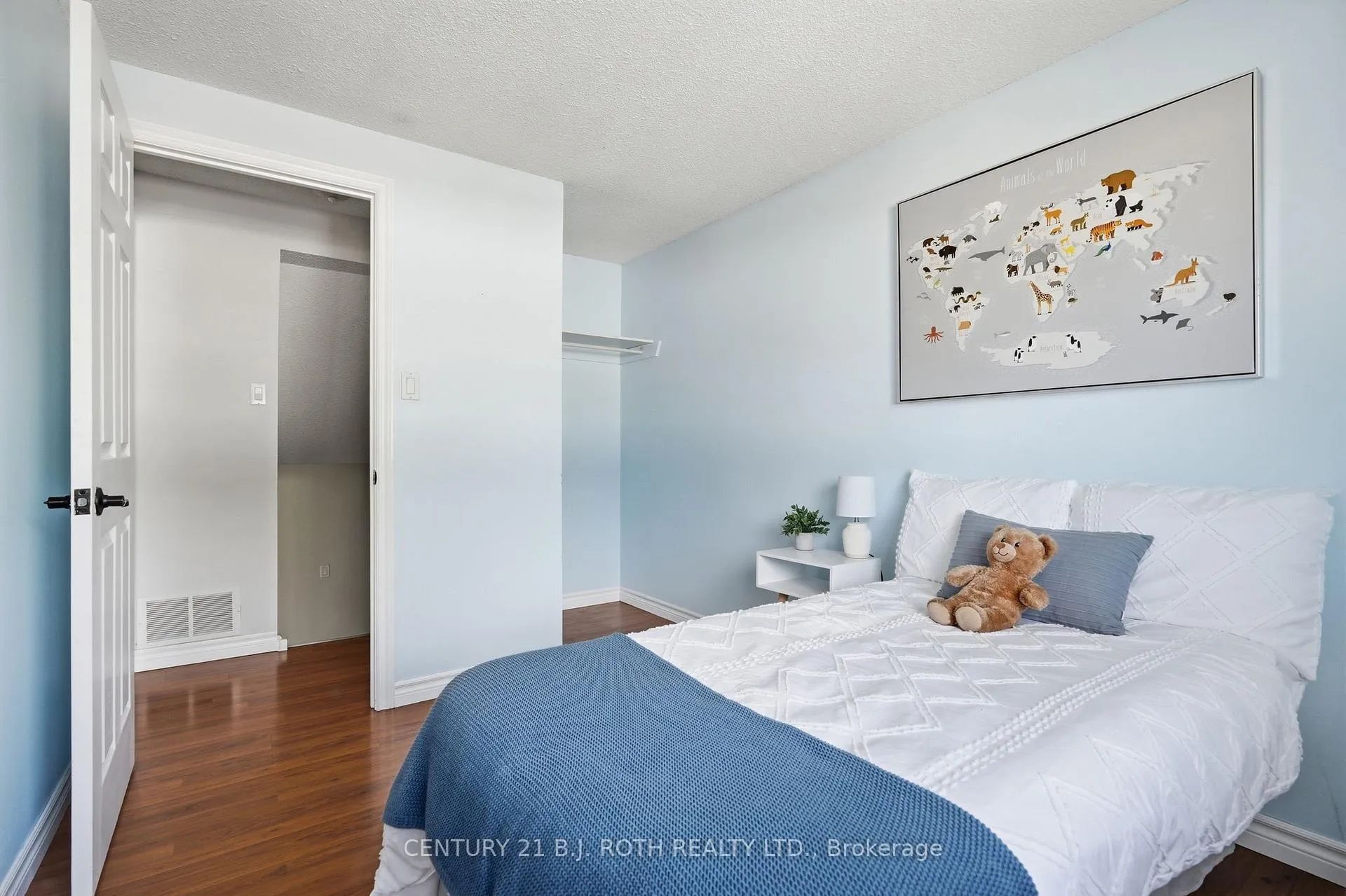 Photo 28 of Unit 7, 237 Steel Street, Barrie, Codrington — HOMEH
