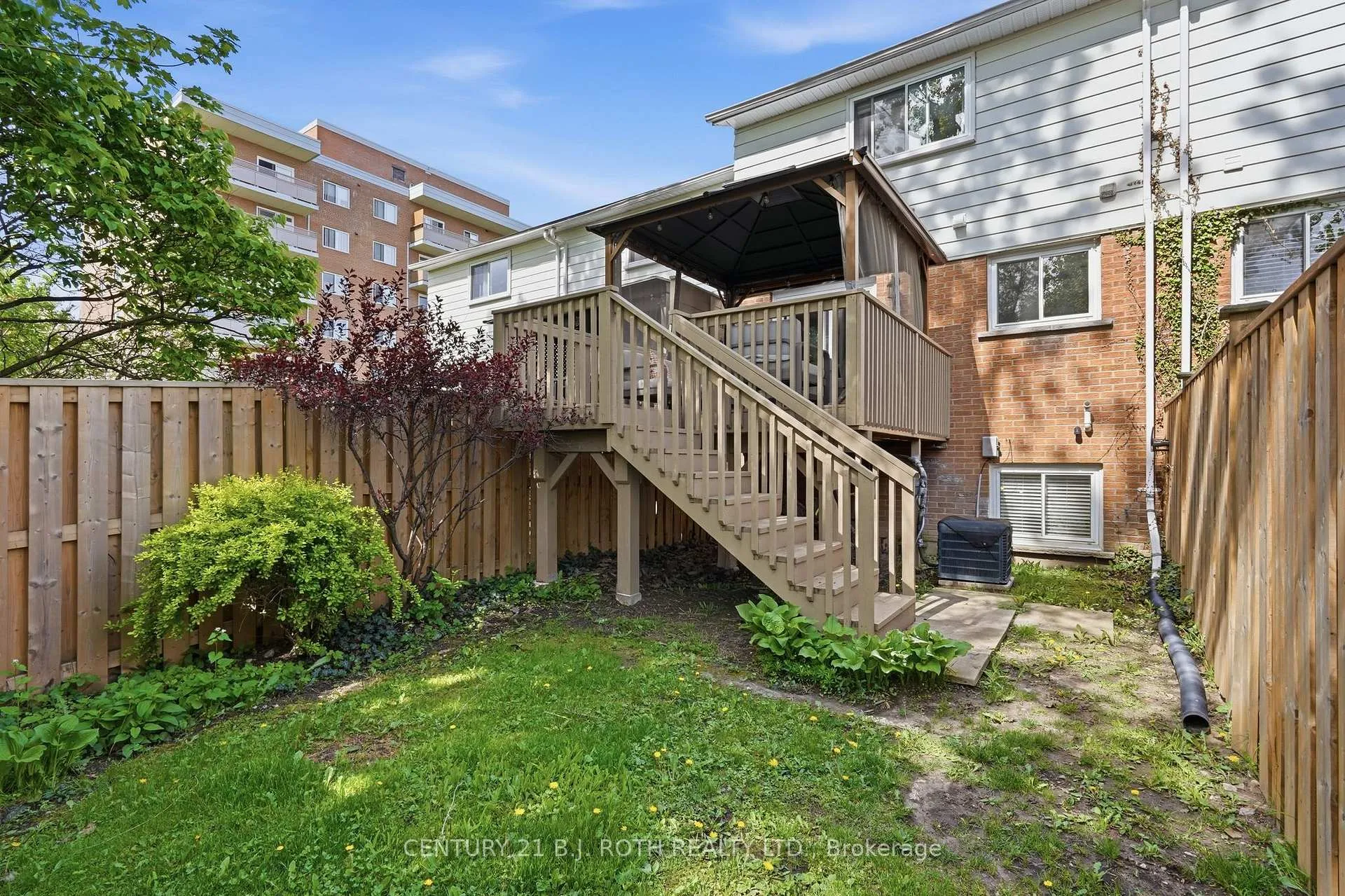 Photo 35 of Unit 7, 237 Steel Street, Barrie, Codrington — HOMEH