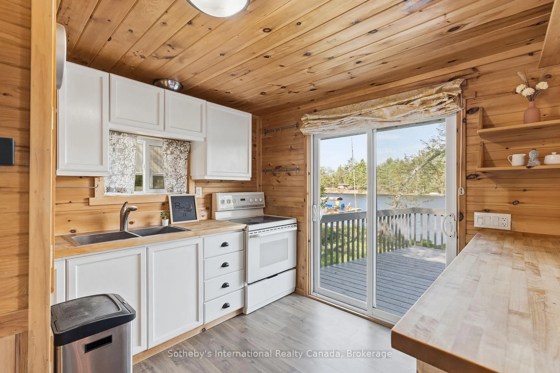 Photo 13 of 1051 Sanderson Road, Gravenhurst, Morrison — HOMEH