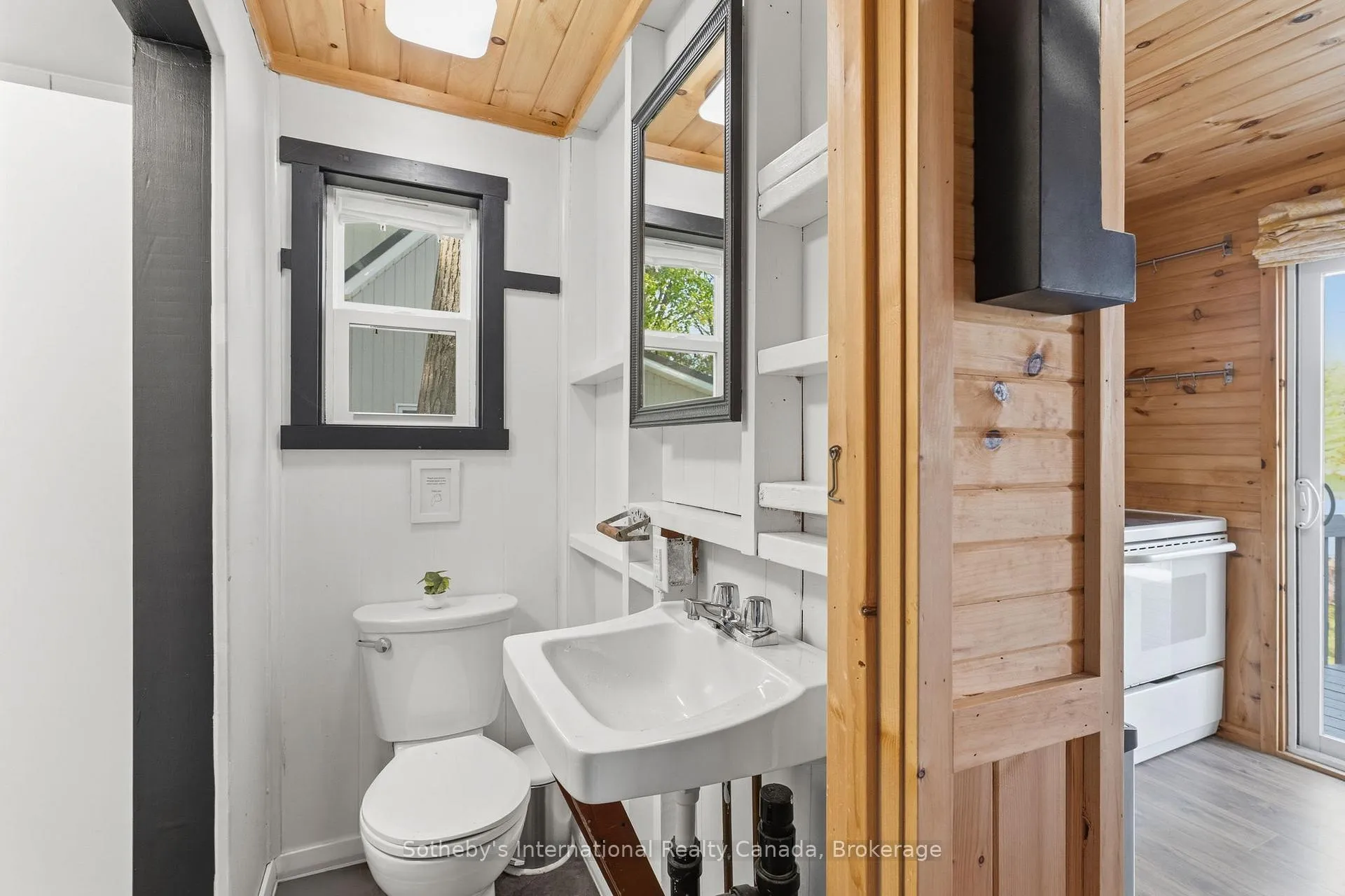 Photo 24 of 1051 Sanderson Road, Gravenhurst, Morrison — HOMEH