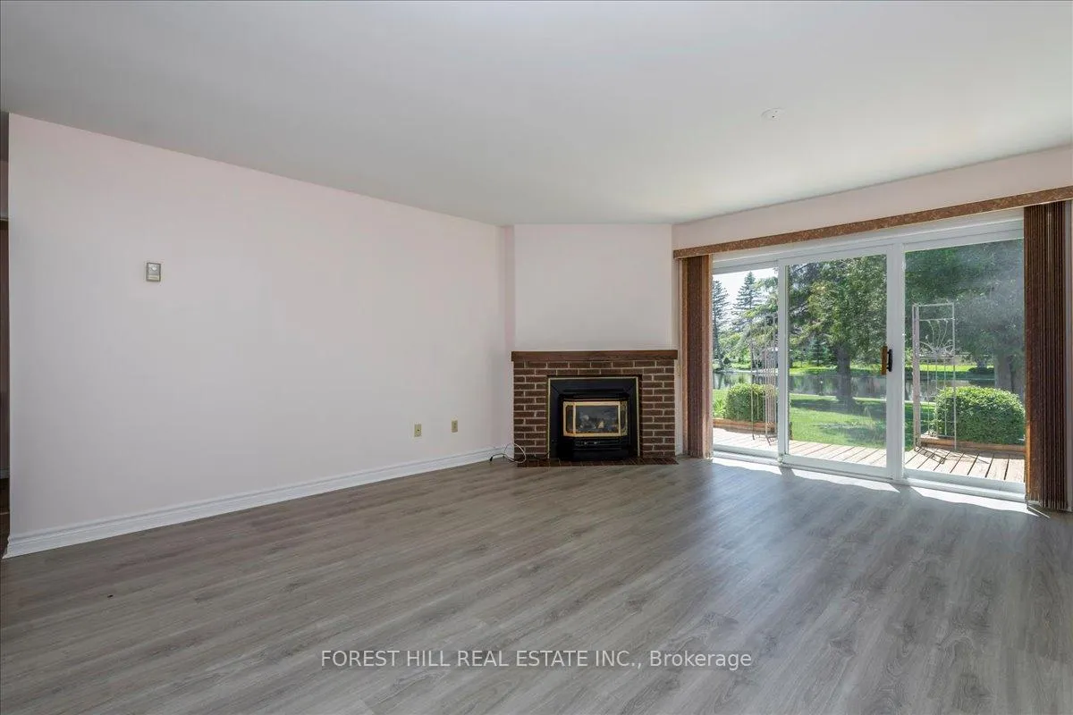 Photo 6 of Unit 9, 70 Laguna Parkway, Ramara, Brechin — HOMEH