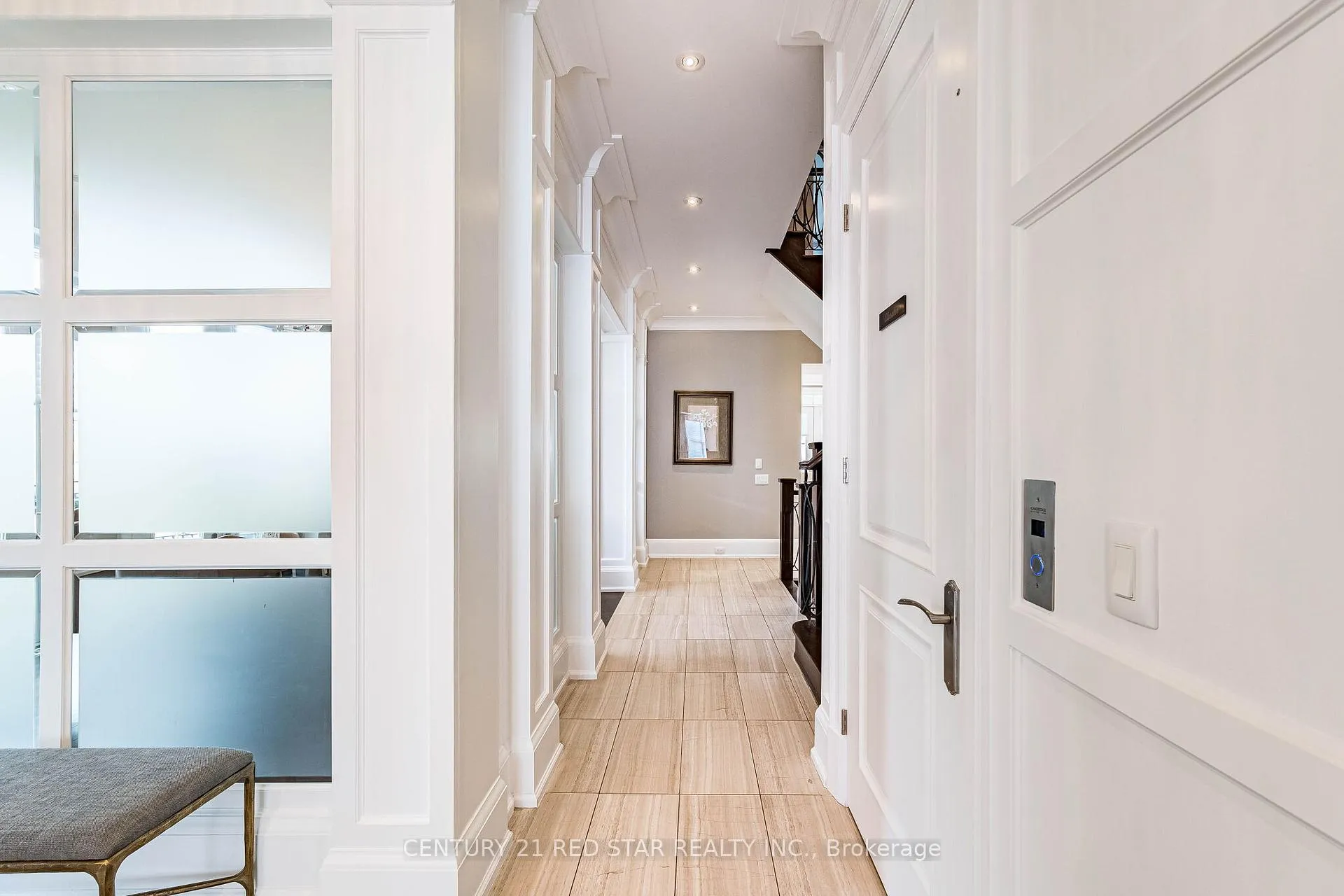 Photo 5 of 62 Langdon Drive, King, King City — HOMEH