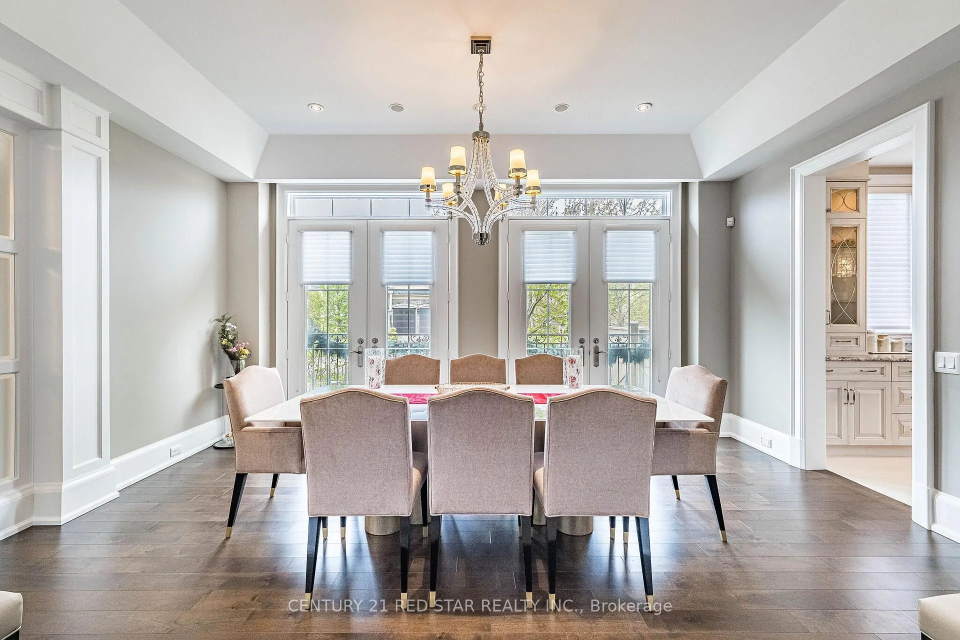 Photo 10 of 62 Langdon Drive, King, King City — HOMEH