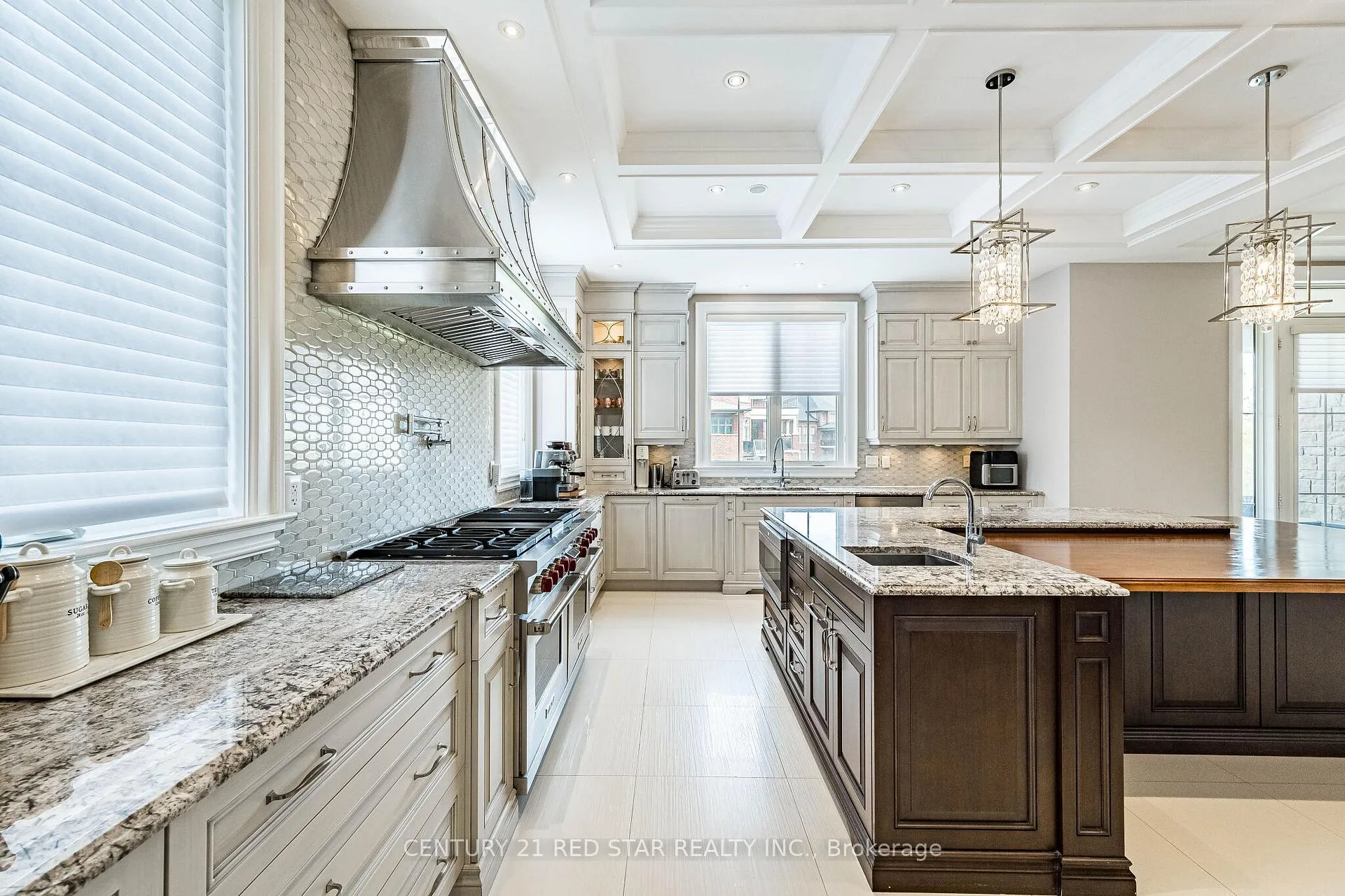 Photo 11 of 62 Langdon Drive, King, King City — HOMEH