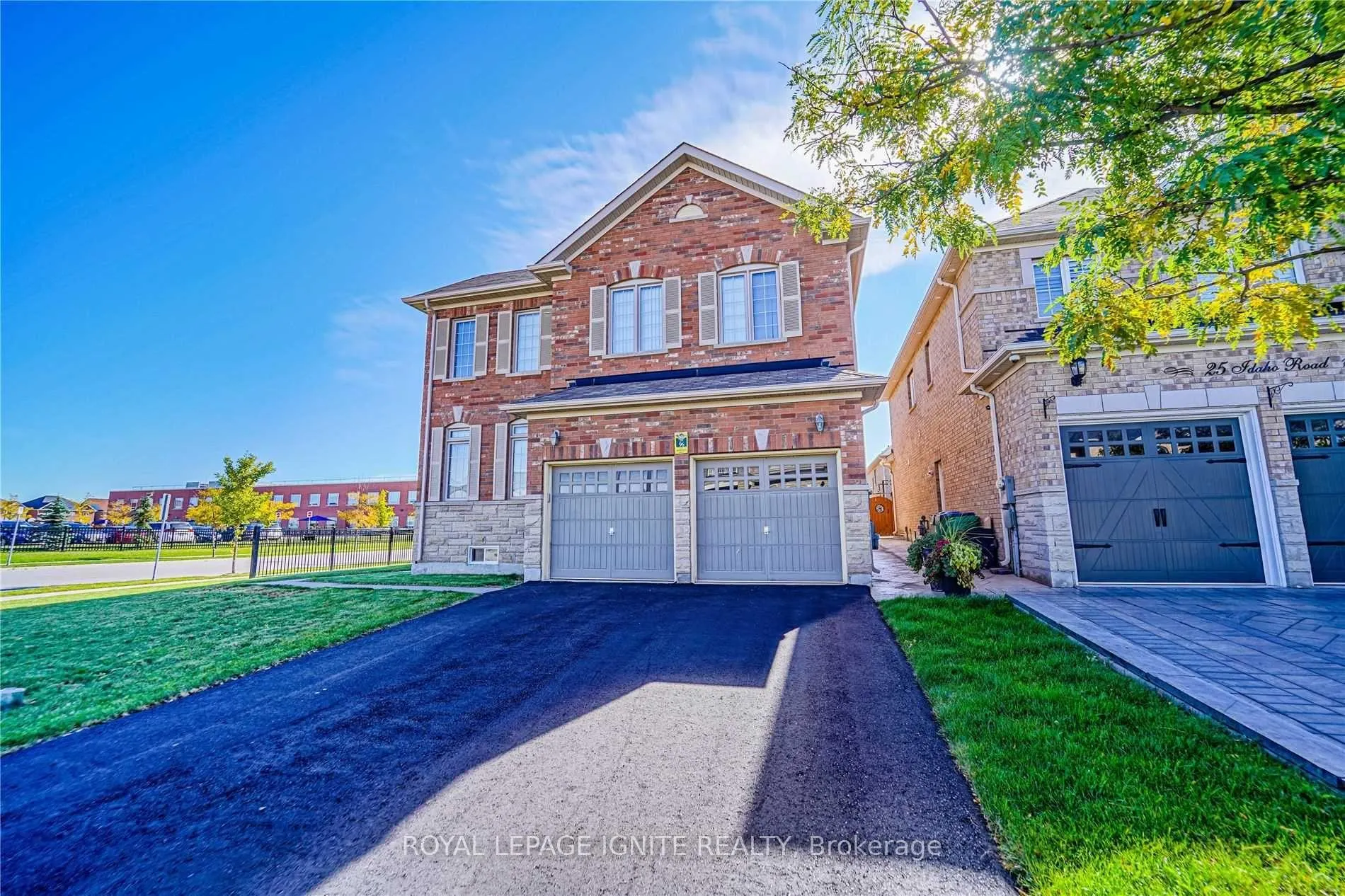 Photo 2 of Unit Upper, 26 Ironshield Drive, Brampton, Bram East — HOMEH