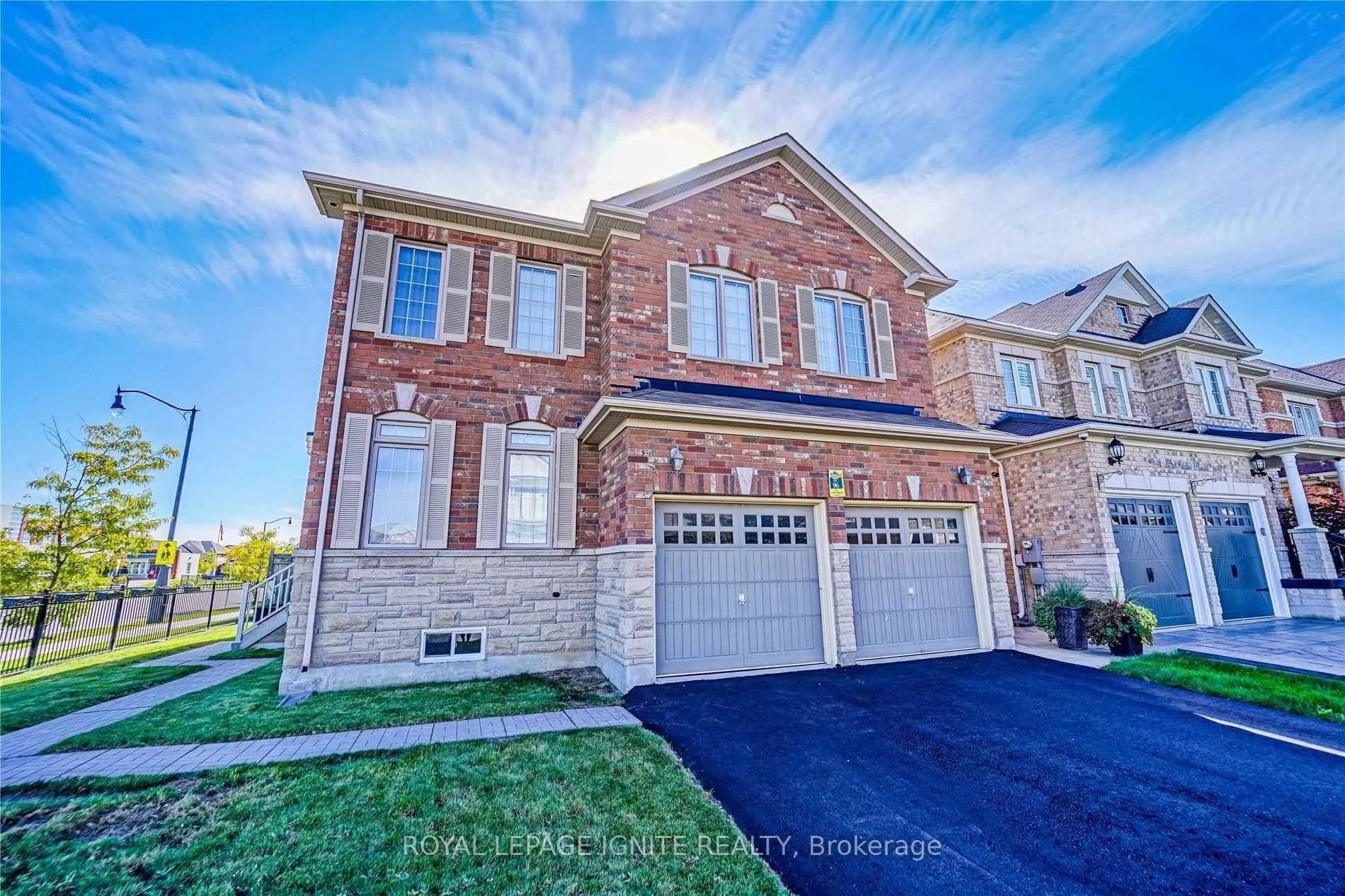 Photo 3 of Unit Upper, 26 Ironshield Drive, Brampton, Bram East — HOMEH