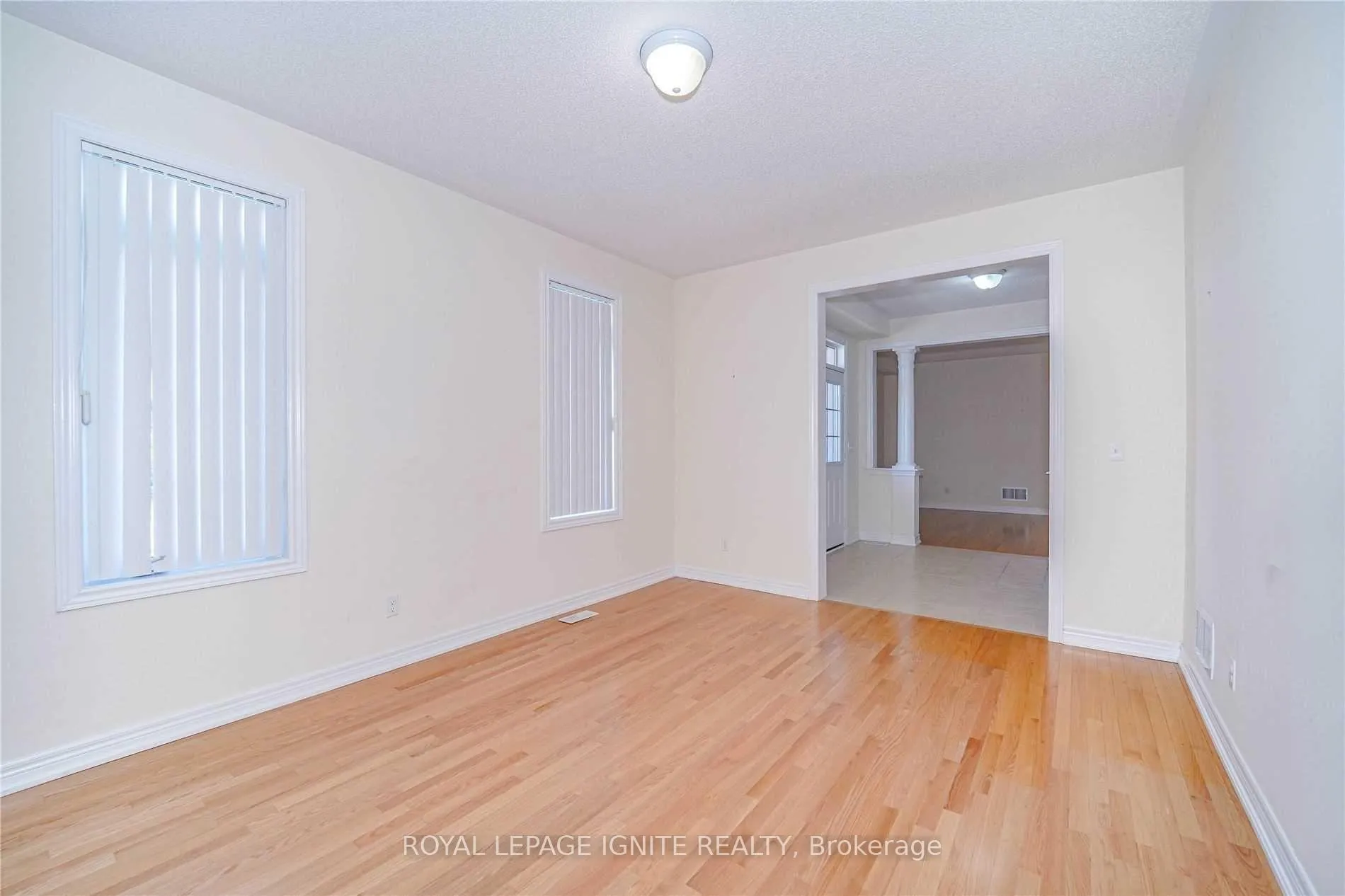 Photo 10 of Unit Upper, 26 Ironshield Drive, Brampton, Bram East — HOMEH