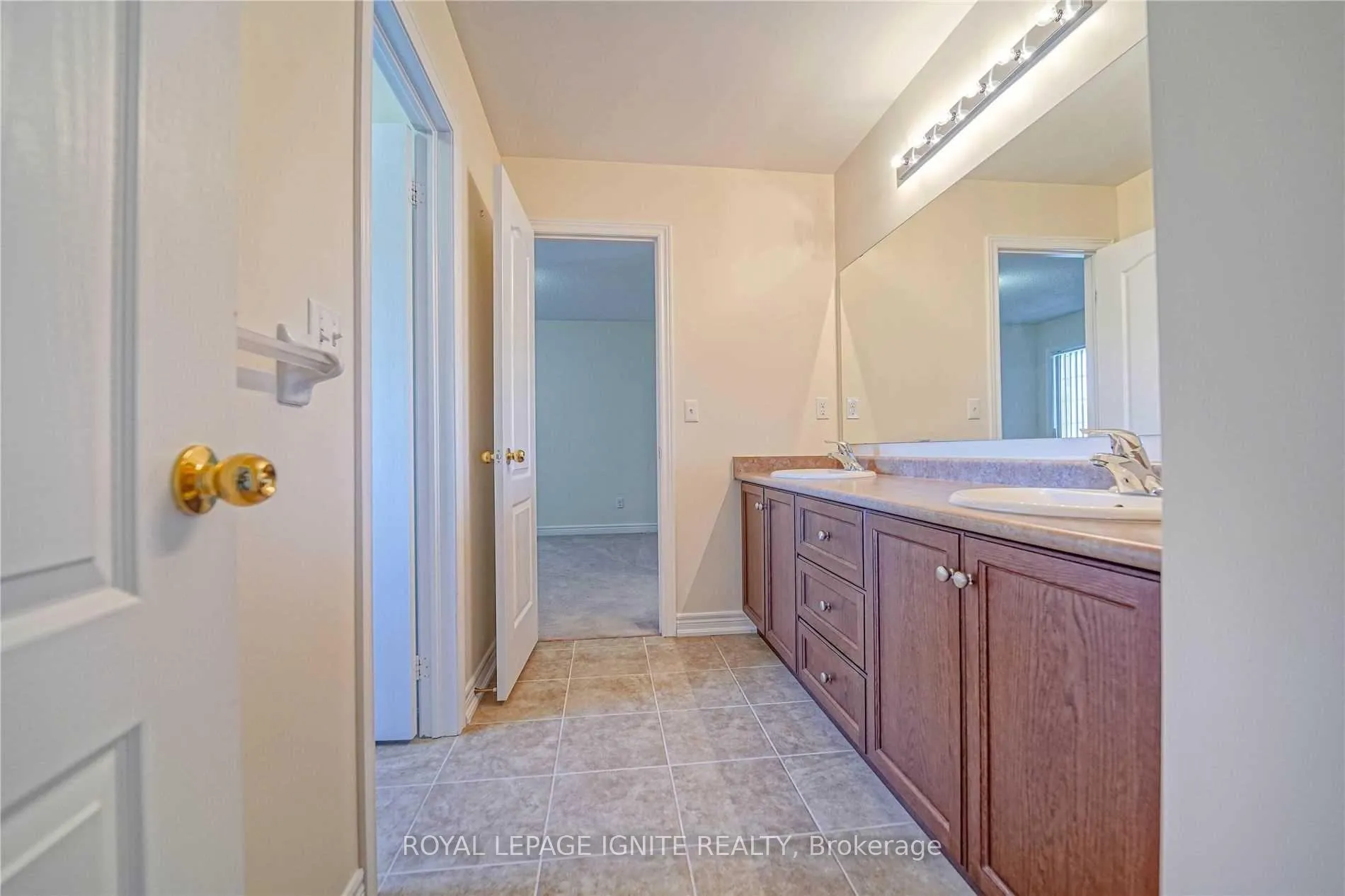 Photo 29 of Unit Upper, 26 Ironshield Drive, Brampton, Bram East — HOMEH
