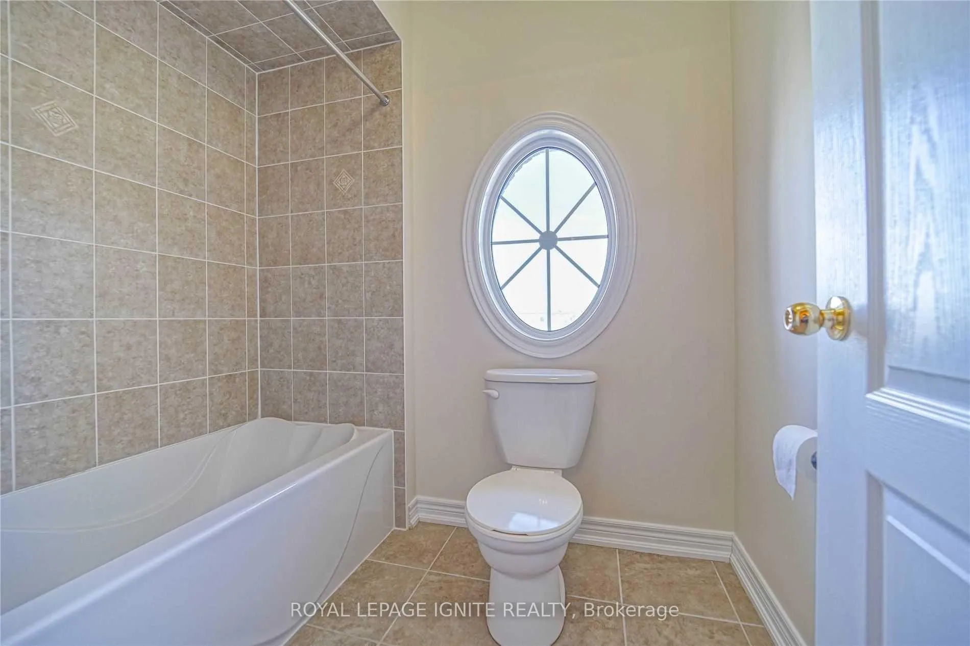 Photo 31 of Unit Upper, 26 Ironshield Drive, Brampton, Bram East — HOMEH