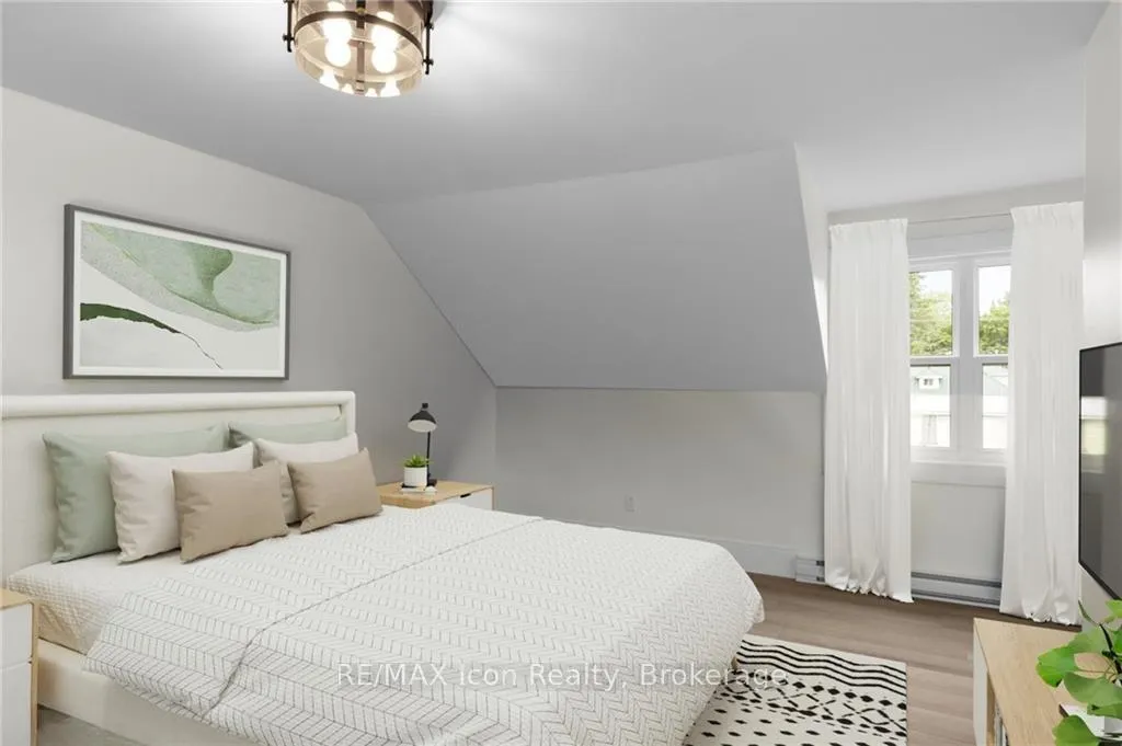 Photo 26 of 71 Taylor Road, Bracebridge, Macaulay — HOMEH