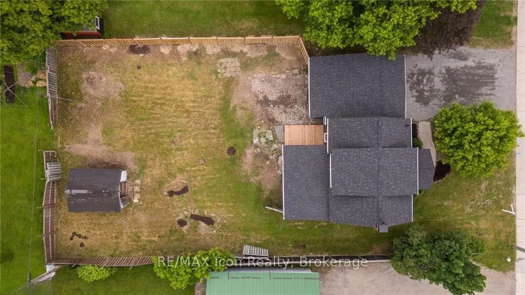 Photo 33 of 71 Taylor Road, Bracebridge, Macaulay — HOMEH