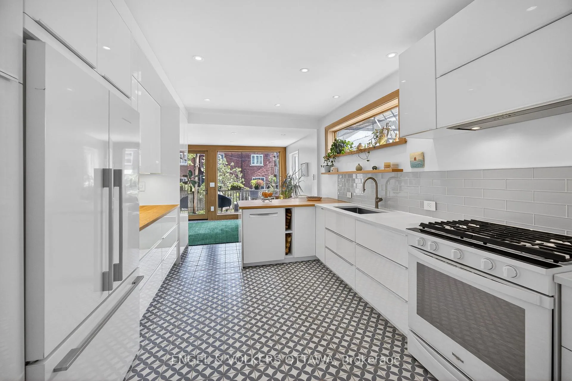 Photo 13 of 99 Goulburn Avenue, Ottawa, Sandy Hill — HOMEH