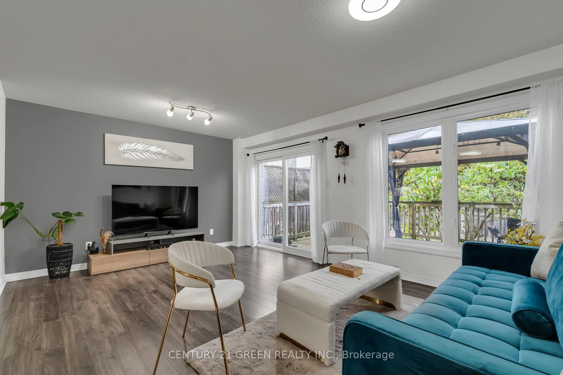Photo 7 of 54 Rockcliffe Drive, Kitchener, Huron Park — HOMEH