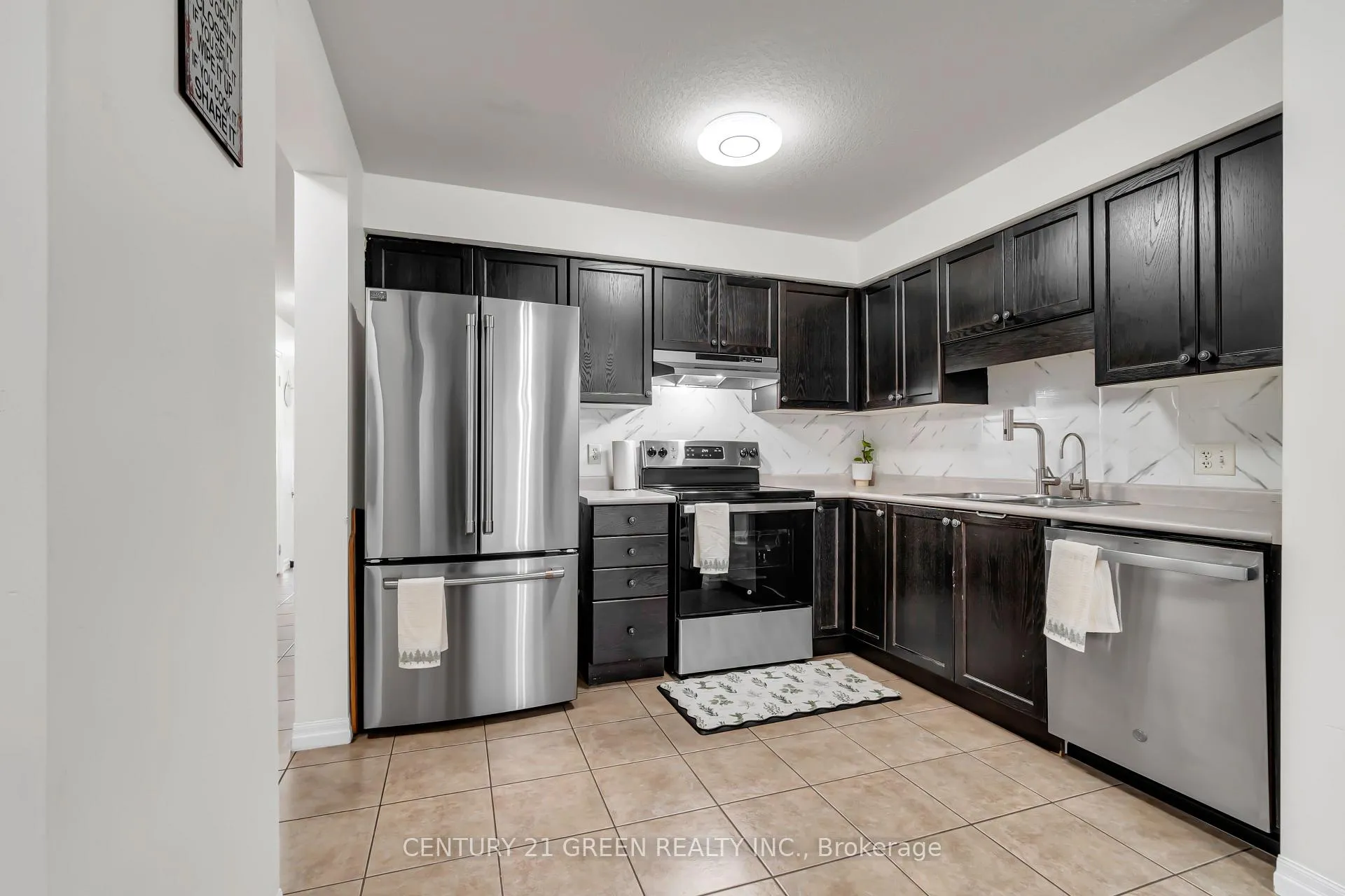 Photo 9 of 54 Rockcliffe Drive, Kitchener, Huron Park — HOMEH