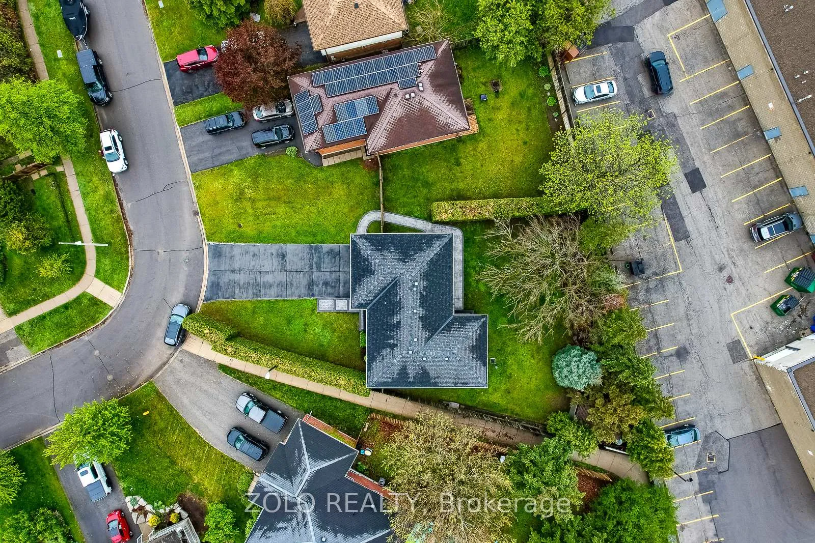 Photo 45 of 86 Foxhunt Trail, Clarington, Courtice — HOMEH
