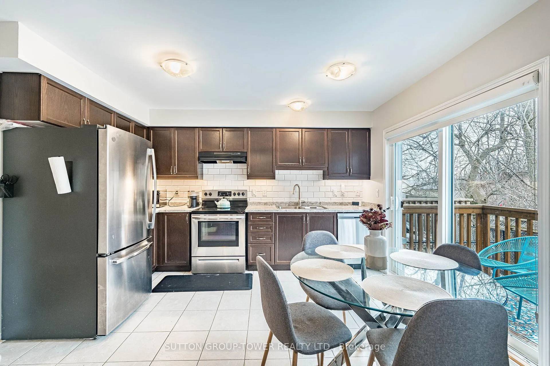 Photo 11 of 59 Frank's Way, Barrie, Allandale — HOMEH