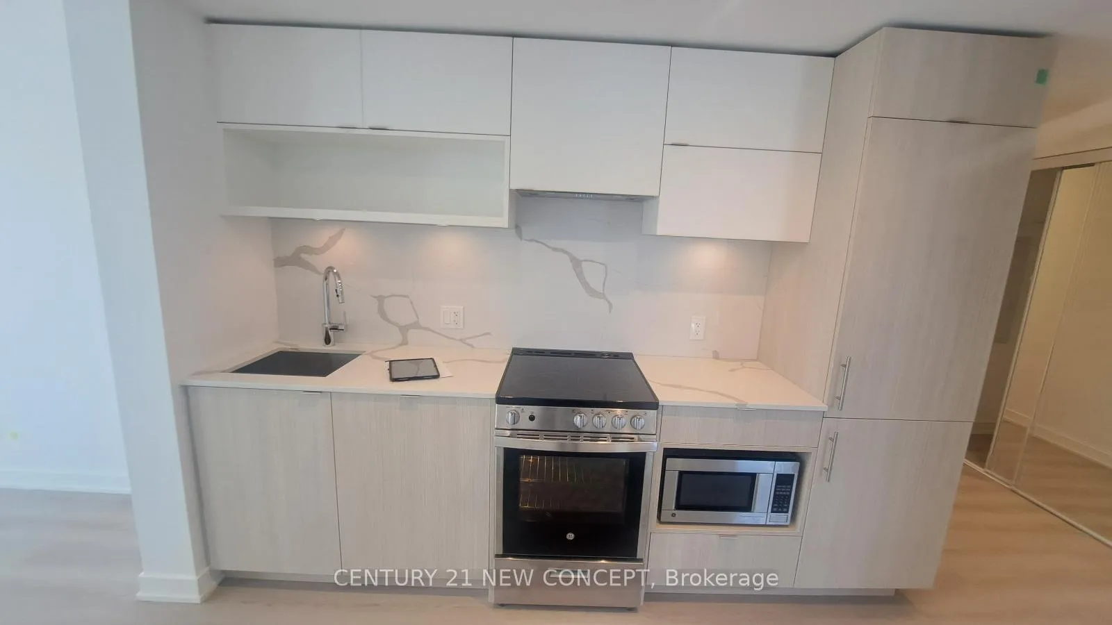 Photo 4 of Unit 2506, 100 Queen Street E, Toronto, Church-Yonge Corridor — HOMEH