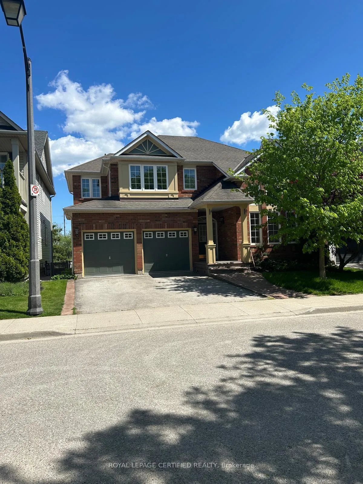 Photo 2 of 5612 Thorn Lane, Burlington, Orchard — HOMEH