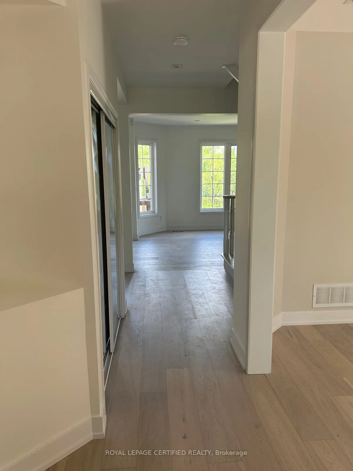 Photo 6 of 5612 Thorn Lane, Burlington, Orchard — HOMEH