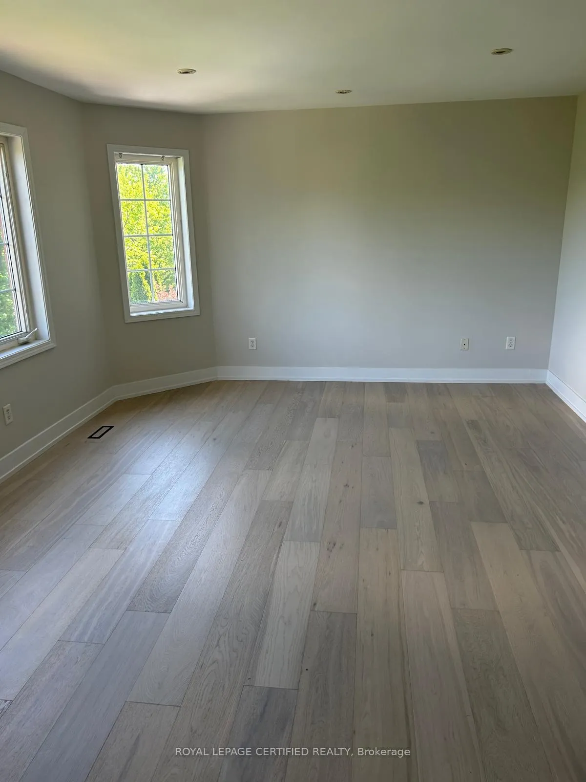 Photo 29 of 5612 Thorn Lane, Burlington, Orchard — HOMEH