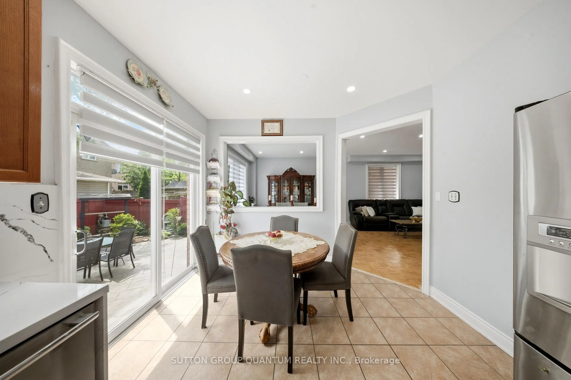 Photo 17 of 35 Devonsleigh Drive, Brampton, Fletcher's Meadow — HOMEH