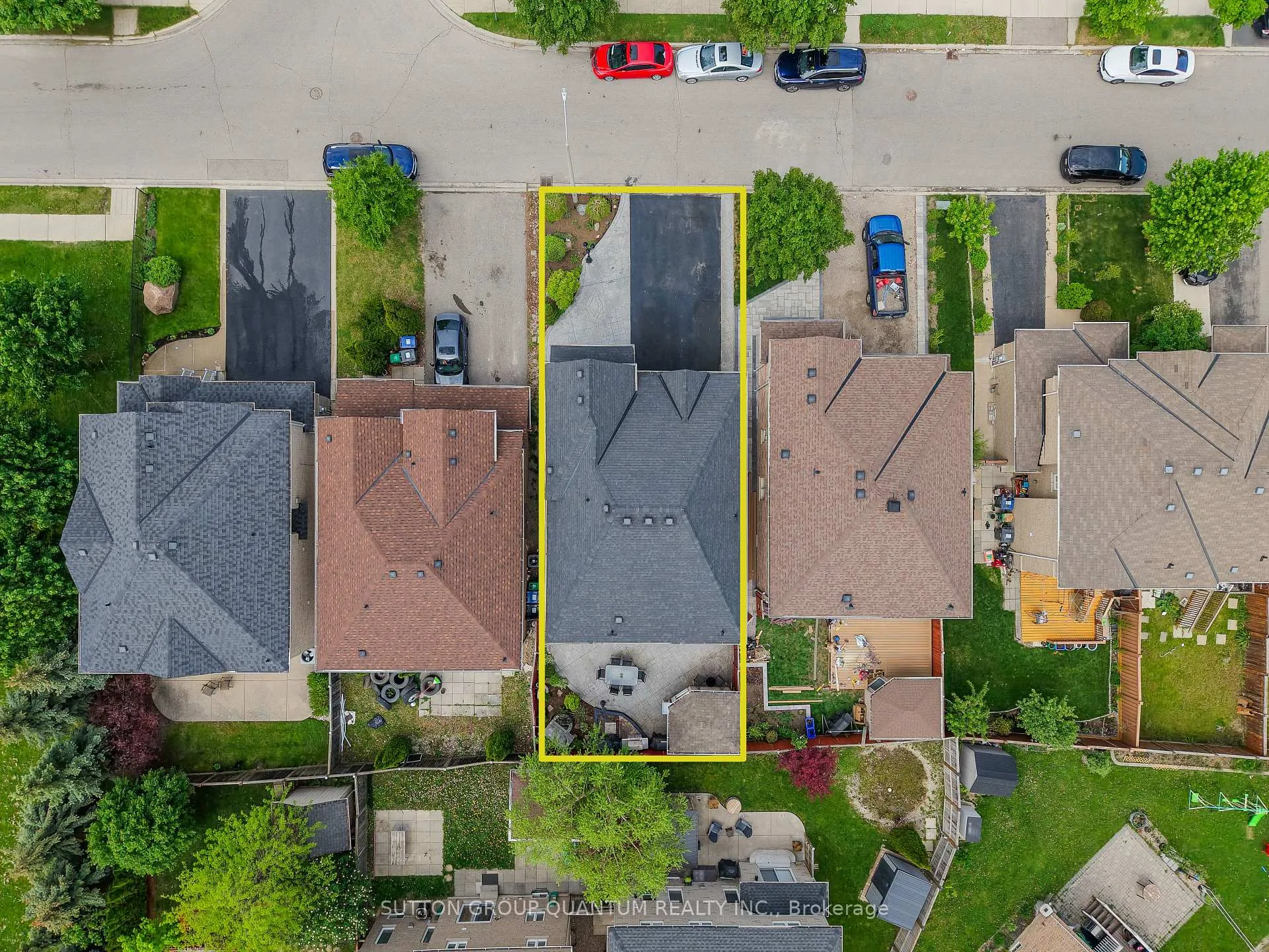 Photo 42 of 35 Devonsleigh Drive, Brampton, Fletcher's Meadow — HOMEH