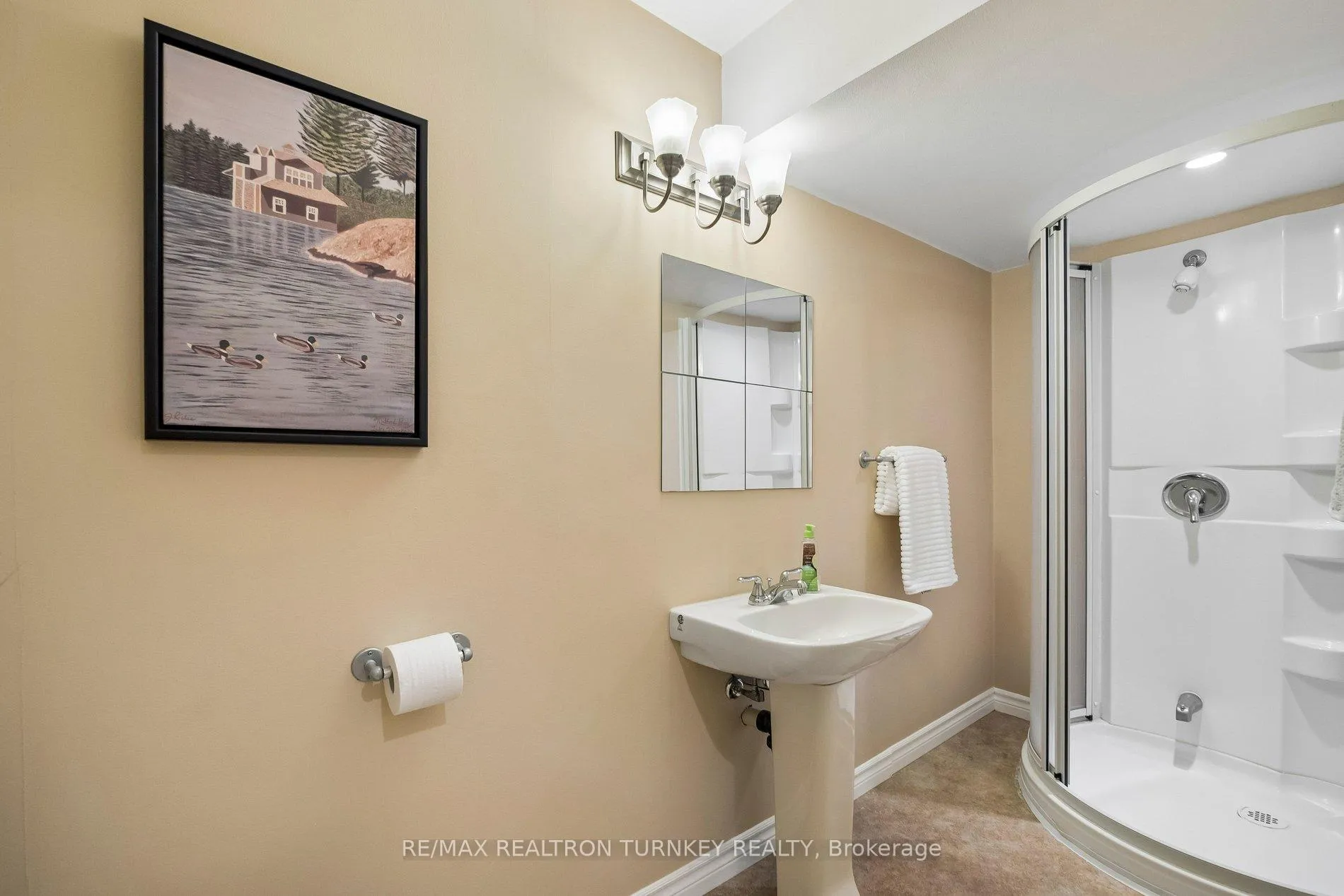 Photo 39 of 142 Denise Circle, Newmarket, Summerhill Estates — HOMEH